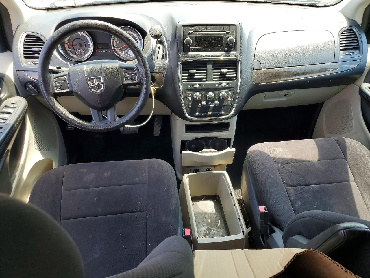 2011 Dodge Grand Caravan Mainstreet Silver vin: 2D4RN3DG4BR730961