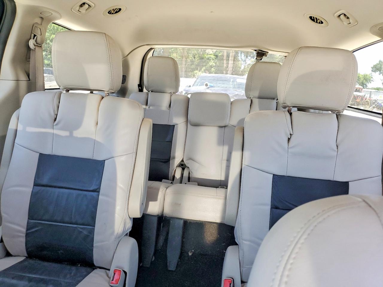 2011 Dodge Grand Caravan Mainstreet Black vin: 2D4RN3DG4BR750322