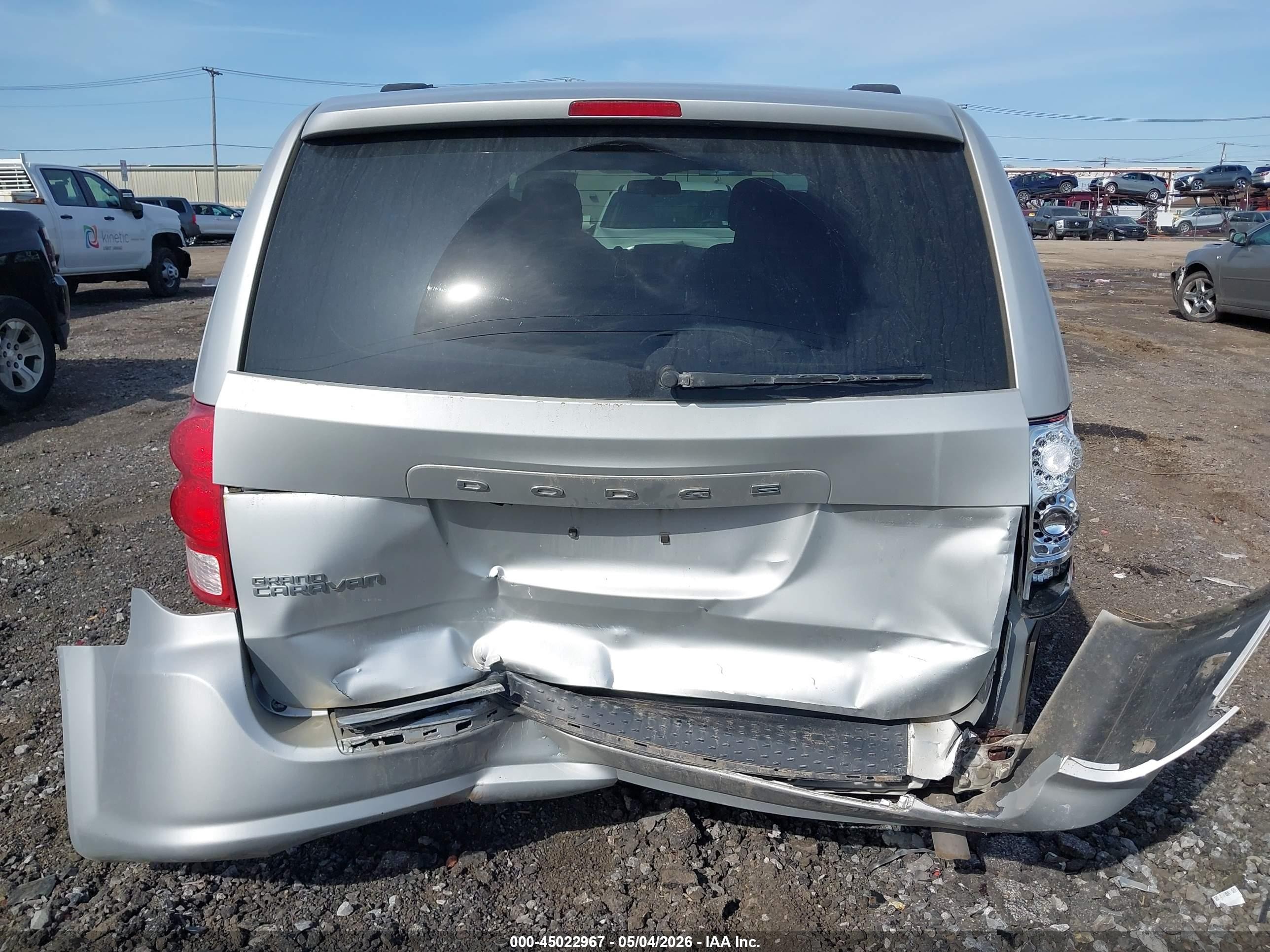 2011 Dodge Grand Caravan Mainstreet Silver vin: 2D4RN3DG5BR697534