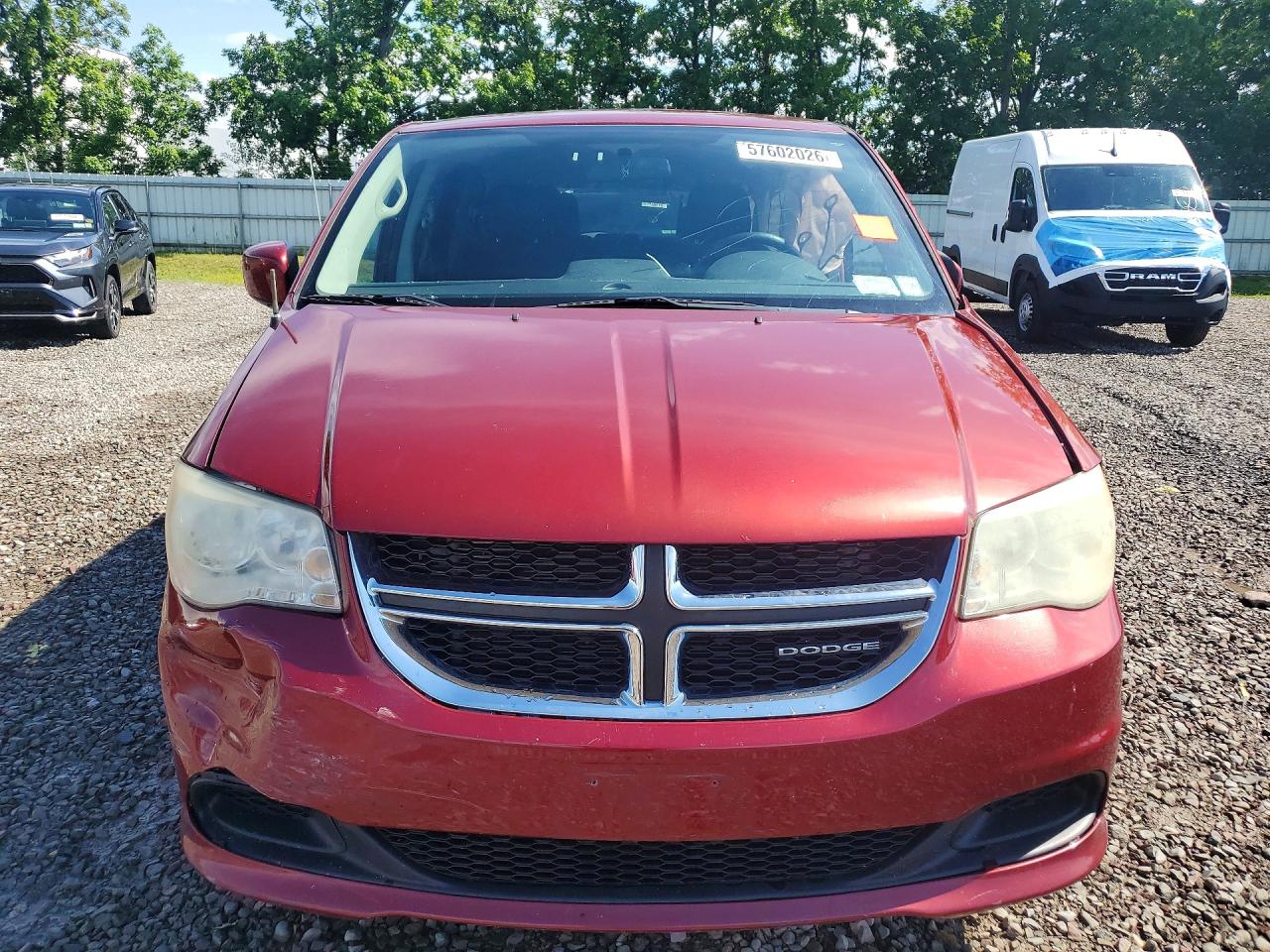 2011 Dodge Grand Caravan Mainstreet Red vin: 2D4RN3DG6BR743310