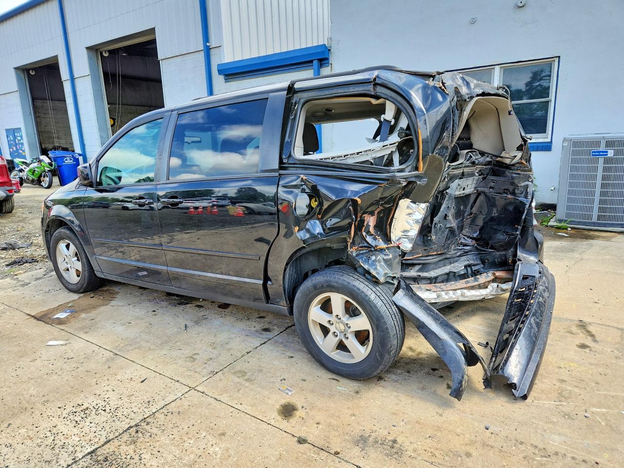 2011 Dodge Grand Caravan Mainstreet Черный vin: 2D4RN3DG7BR636654