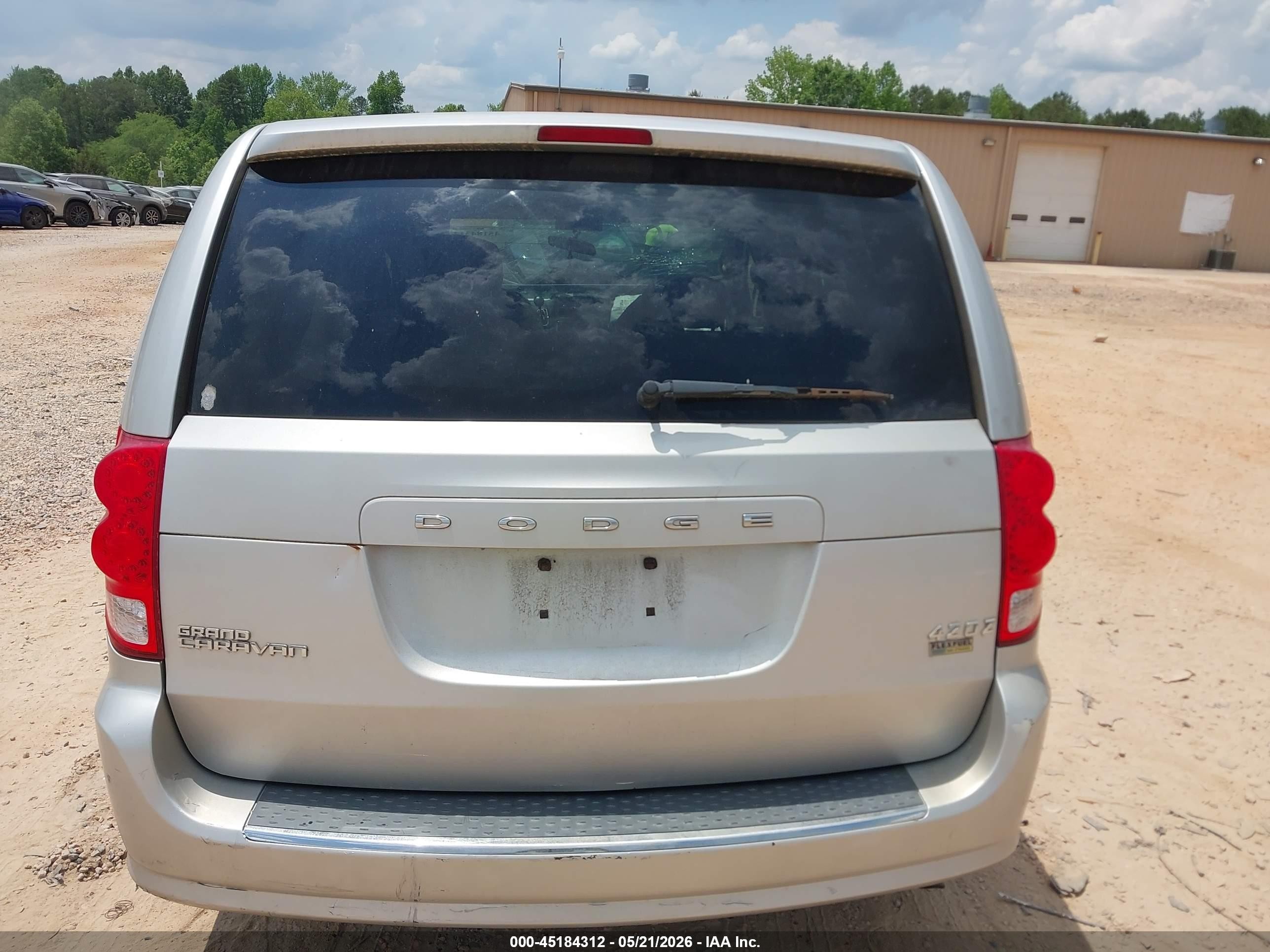 2011 Dodge Grand Caravan Mainstreet Silver vin: 2D4RN3DG7BR671985