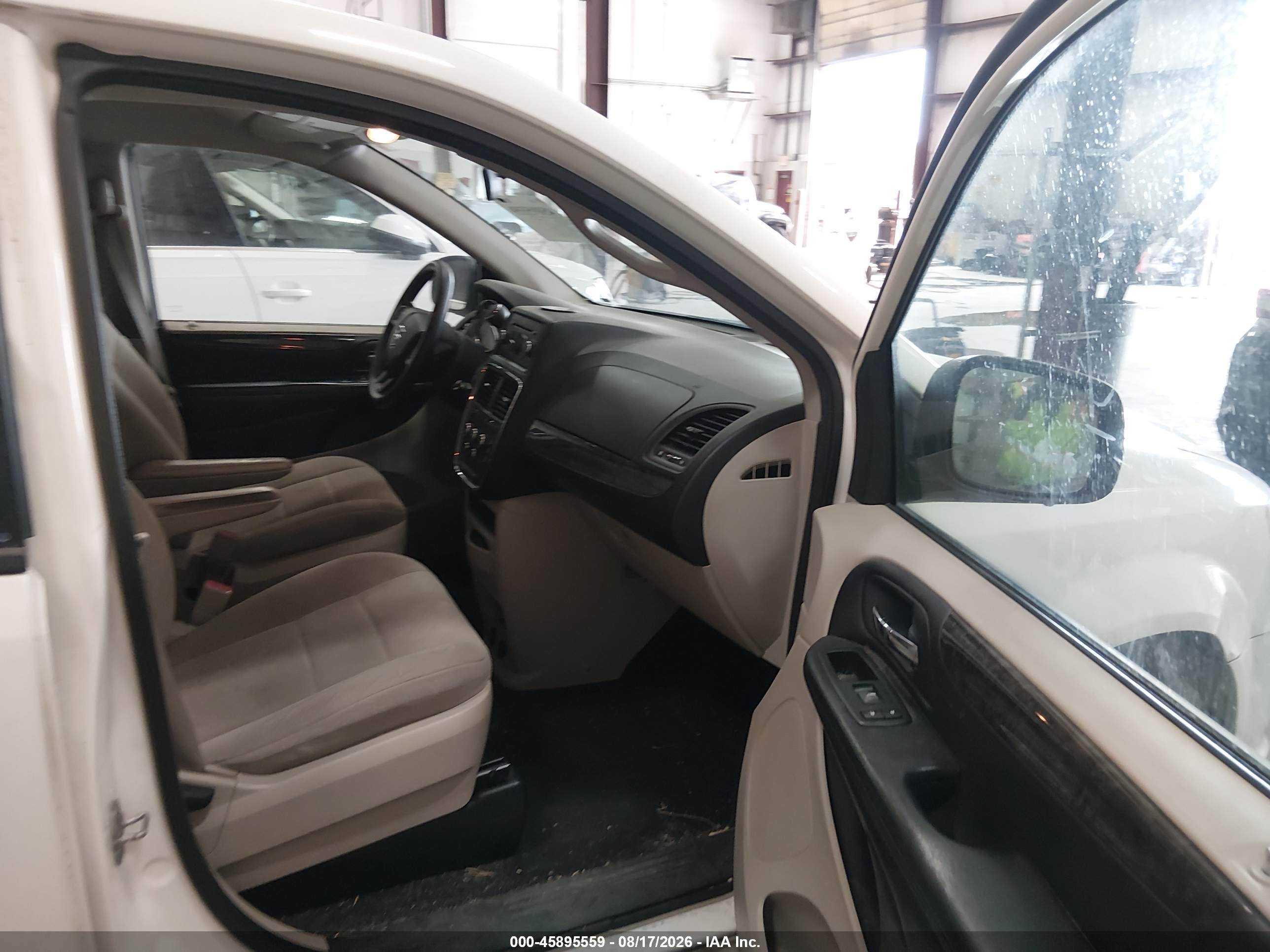 2011 Dodge Grand Caravan Mainstreet White vin: 2D4RN3DG7BR680542