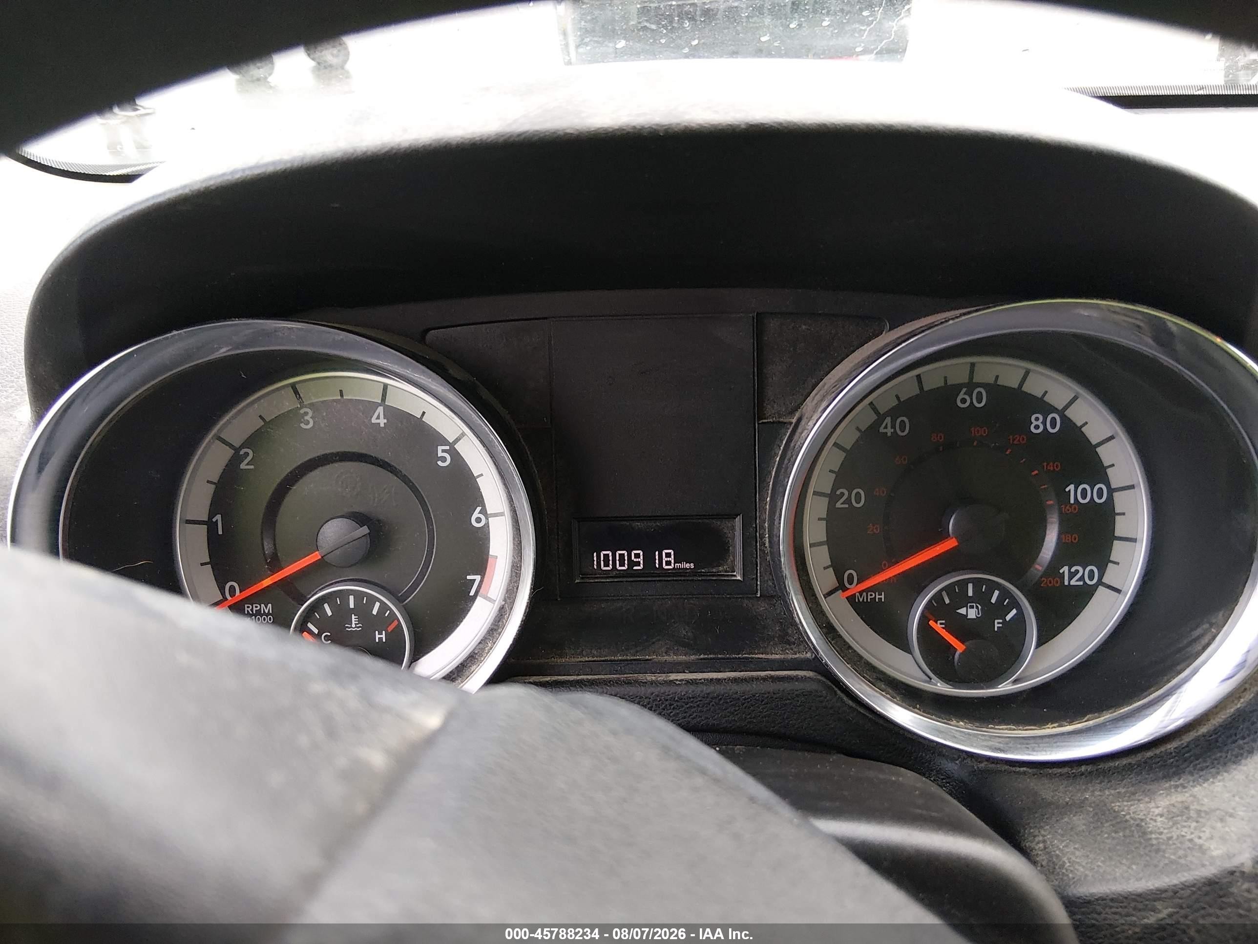 2011 Dodge Grand Caravan Mainstreet Серебряный vin: 2D4RN3DG8BR628787