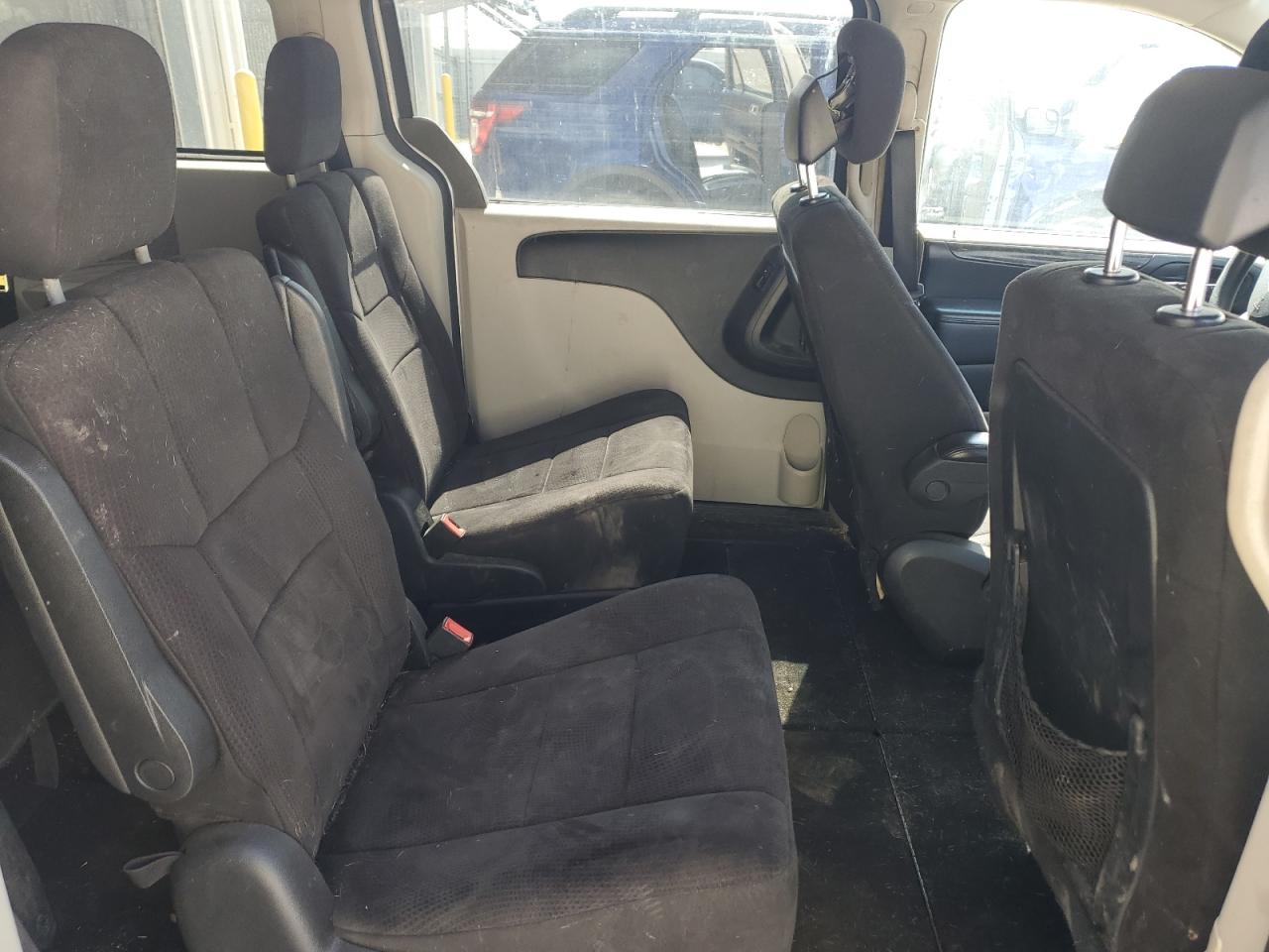 2011 Dodge Grand Caravan Mainstreet Silver vin: 2D4RN3DGXBR731189