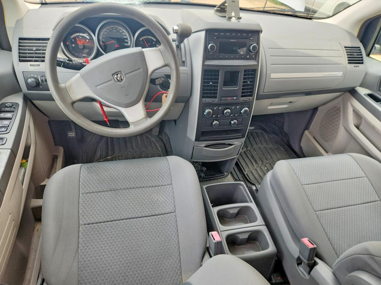 2010 Dodge Grand Caravan Se Silver vin: 2D4RN4DE0AR341608
