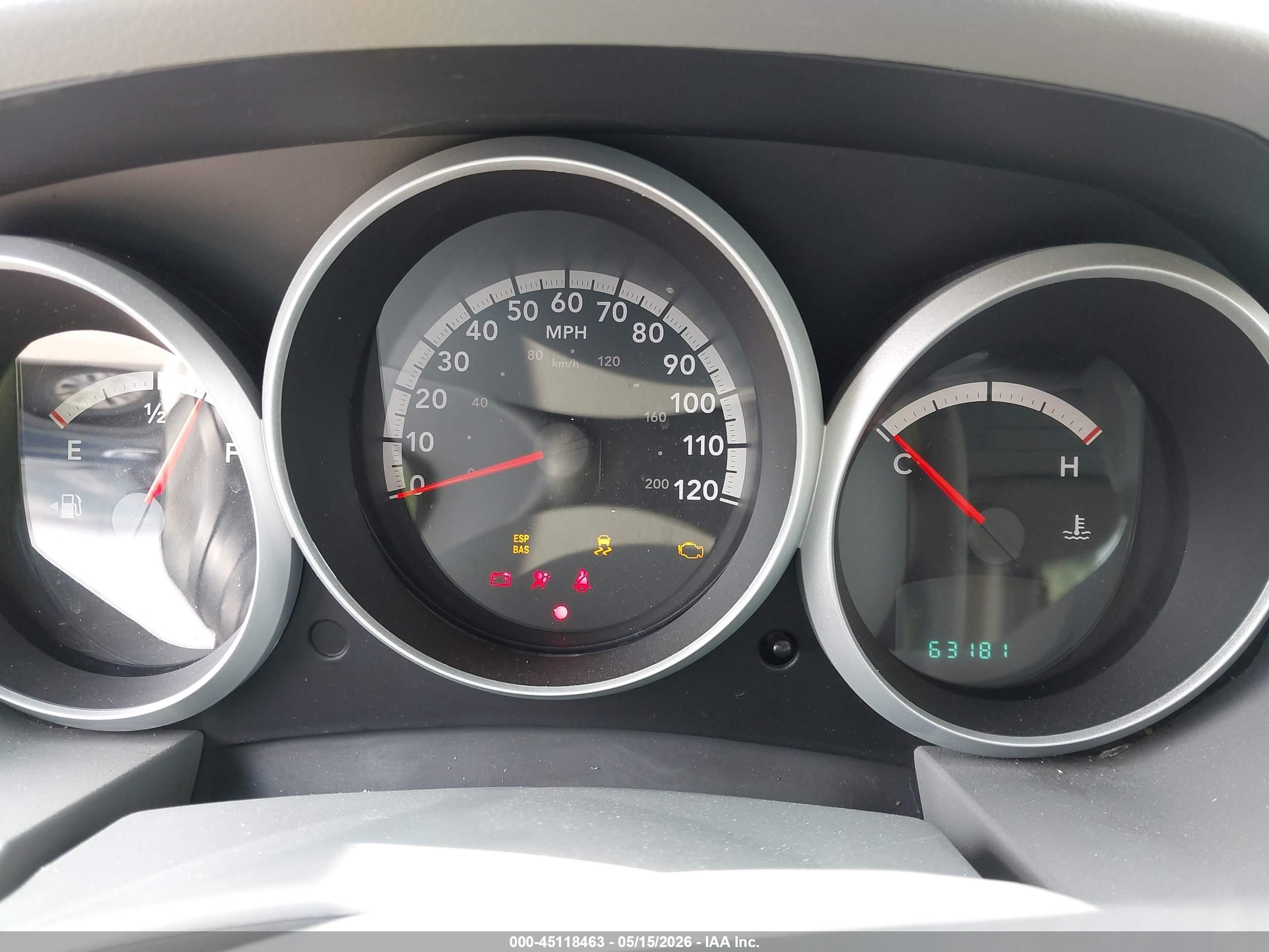 2010 Dodge Grand Caravan Se White vin: 2D4RN4DE1AR160680