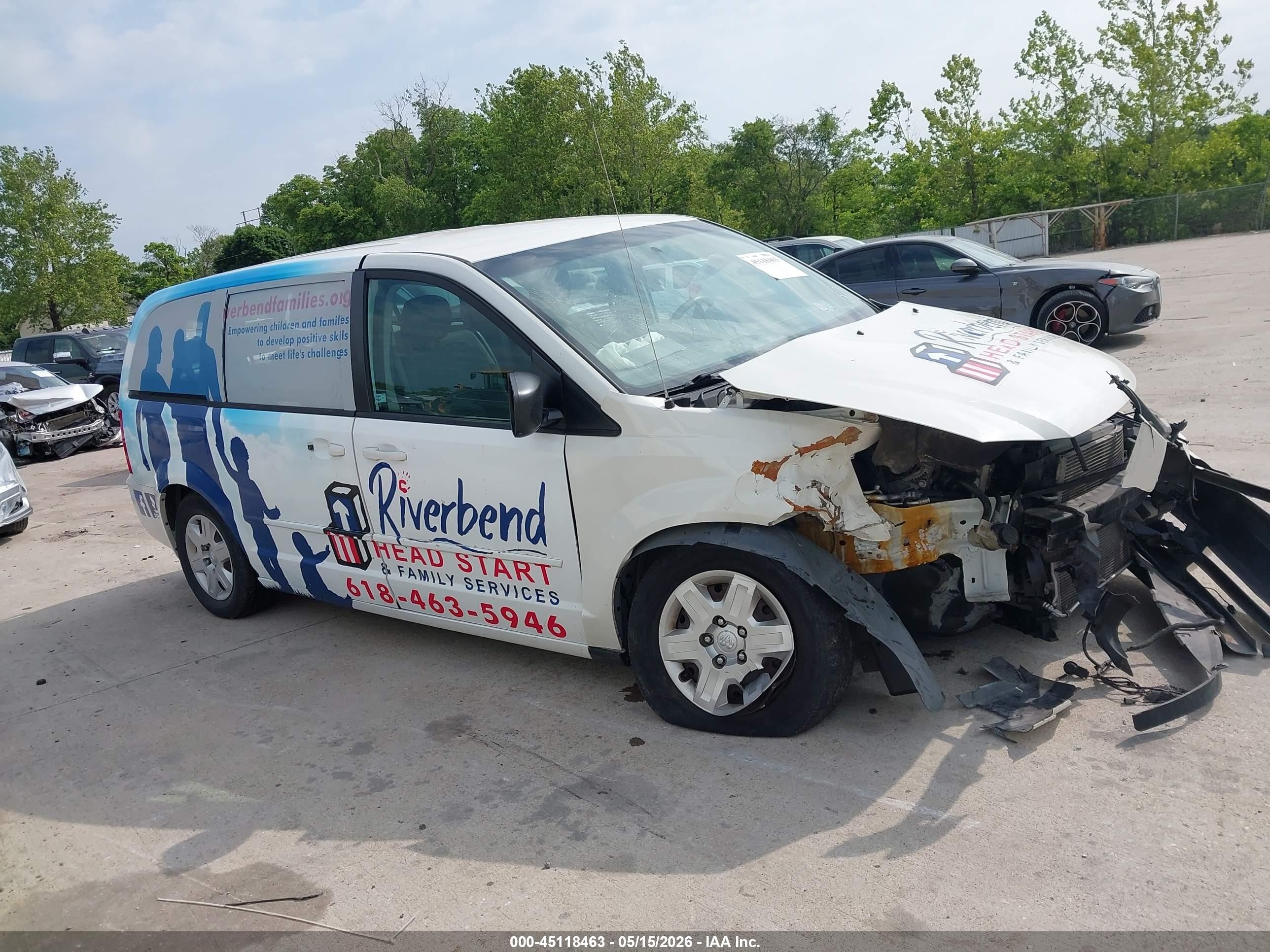 2010 Dodge Grand Caravan Se White vin: 2D4RN4DE1AR160680