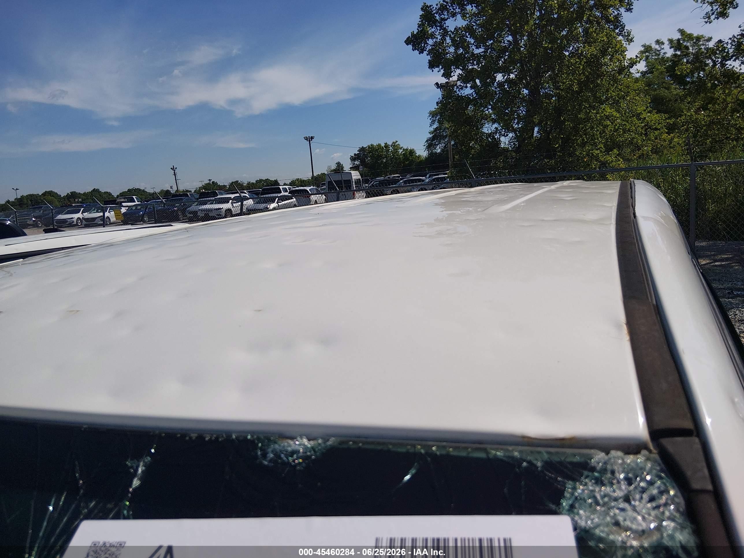 2010 Dodge Grand Caravan Se White vin: 2D4RN4DE1AR224281