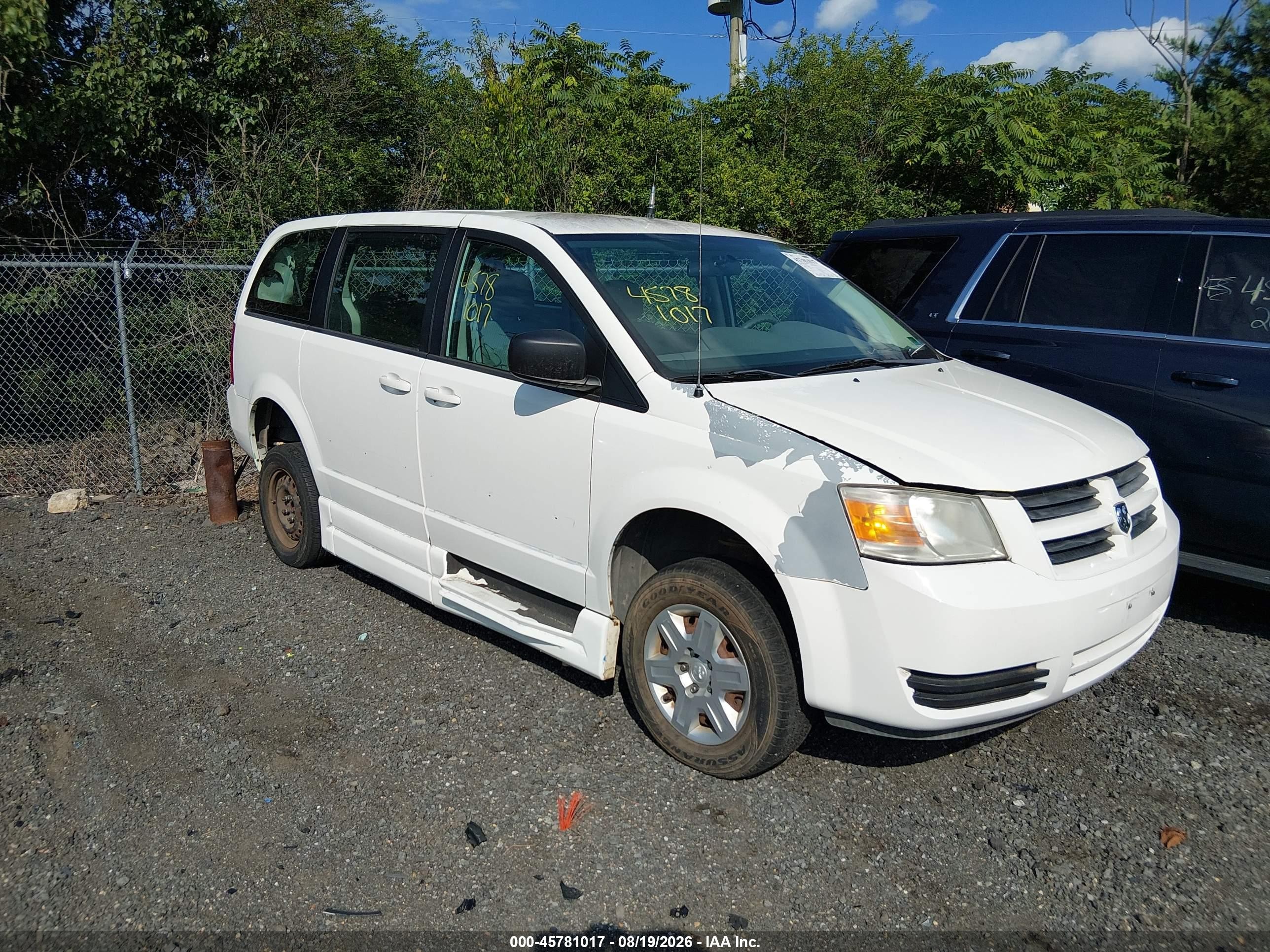 2010 Dodge Grand Caravan Se Black vin: 2D4RN4DE1AR396679