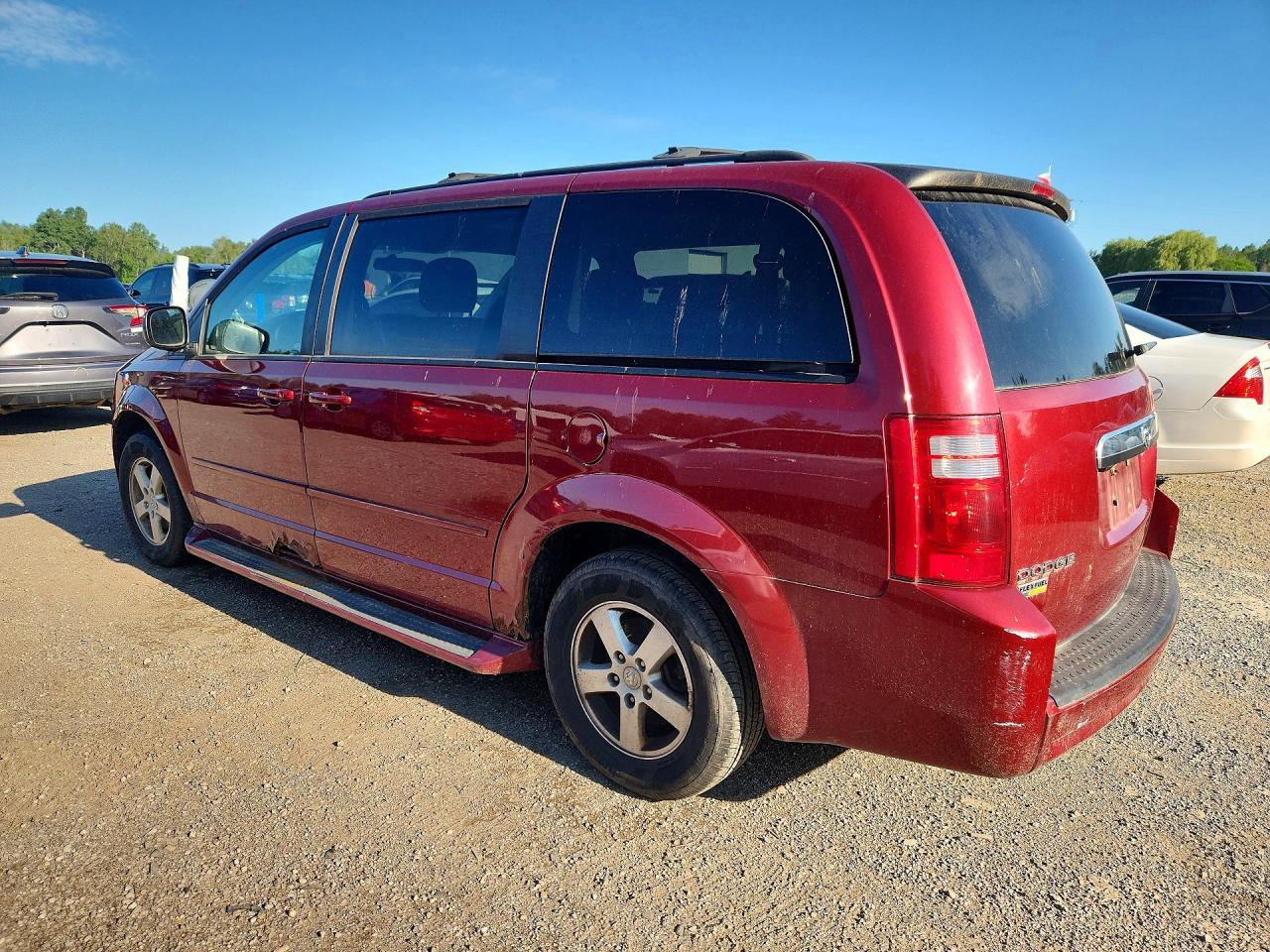 2010 Dodge Grand Caravan Se Красный vin: 2D4RN4DE1AR471767