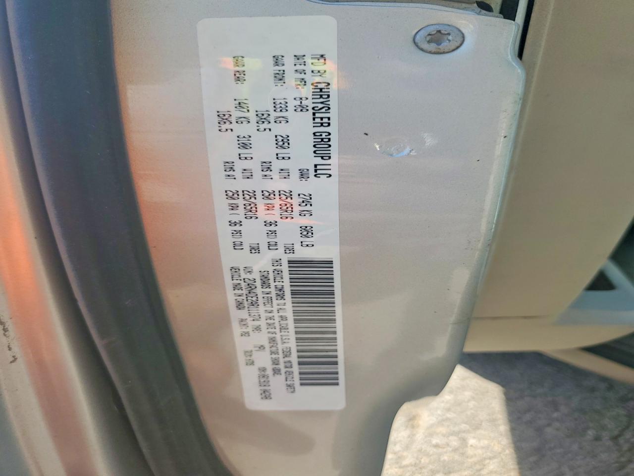 2010 Dodge Grand Caravan Se Silver vin: 2D4RN4DE2AR111374