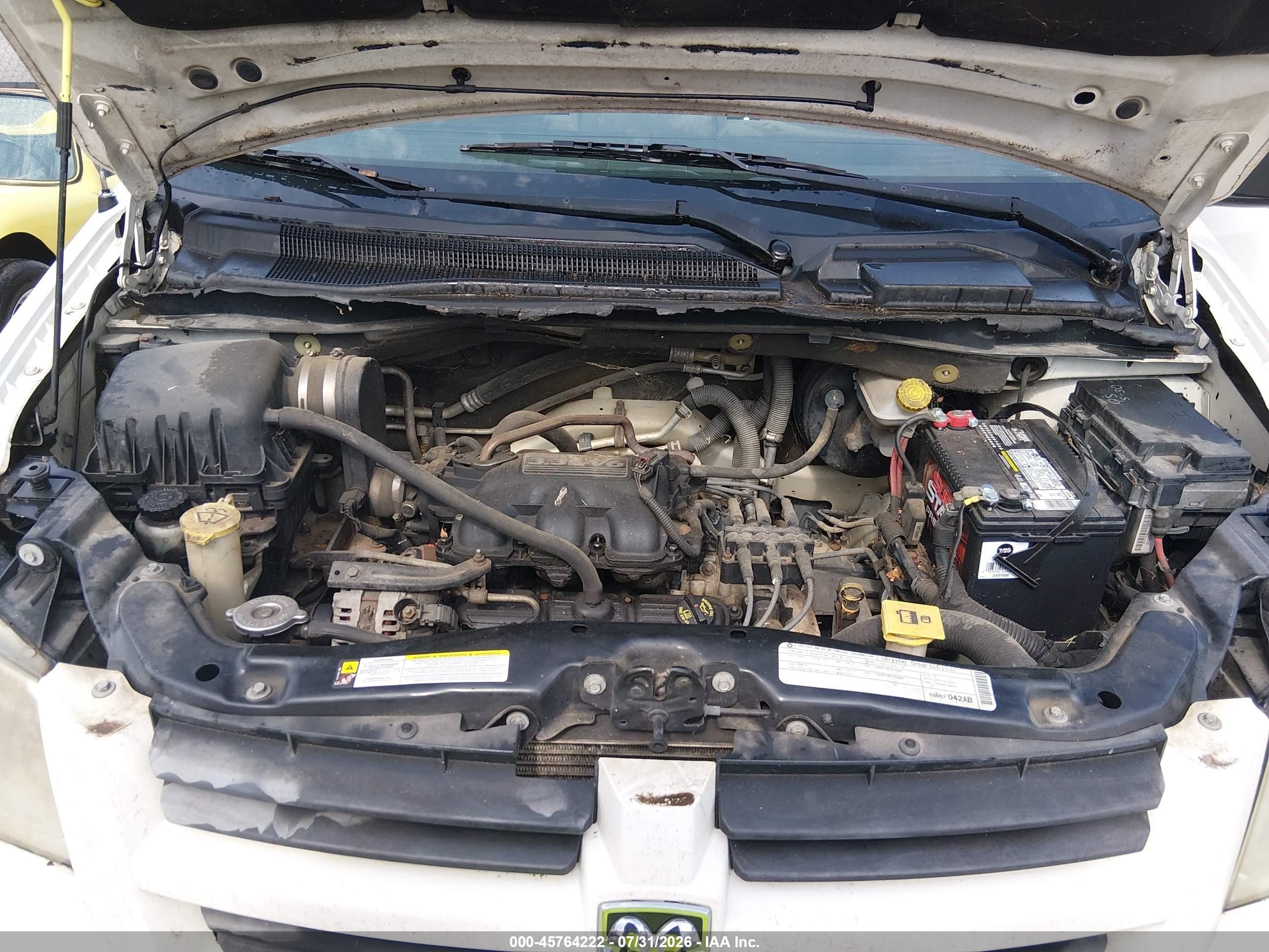 2010 Dodge Grand Caravan Se White vin: 2D4RN4DE2AR119345