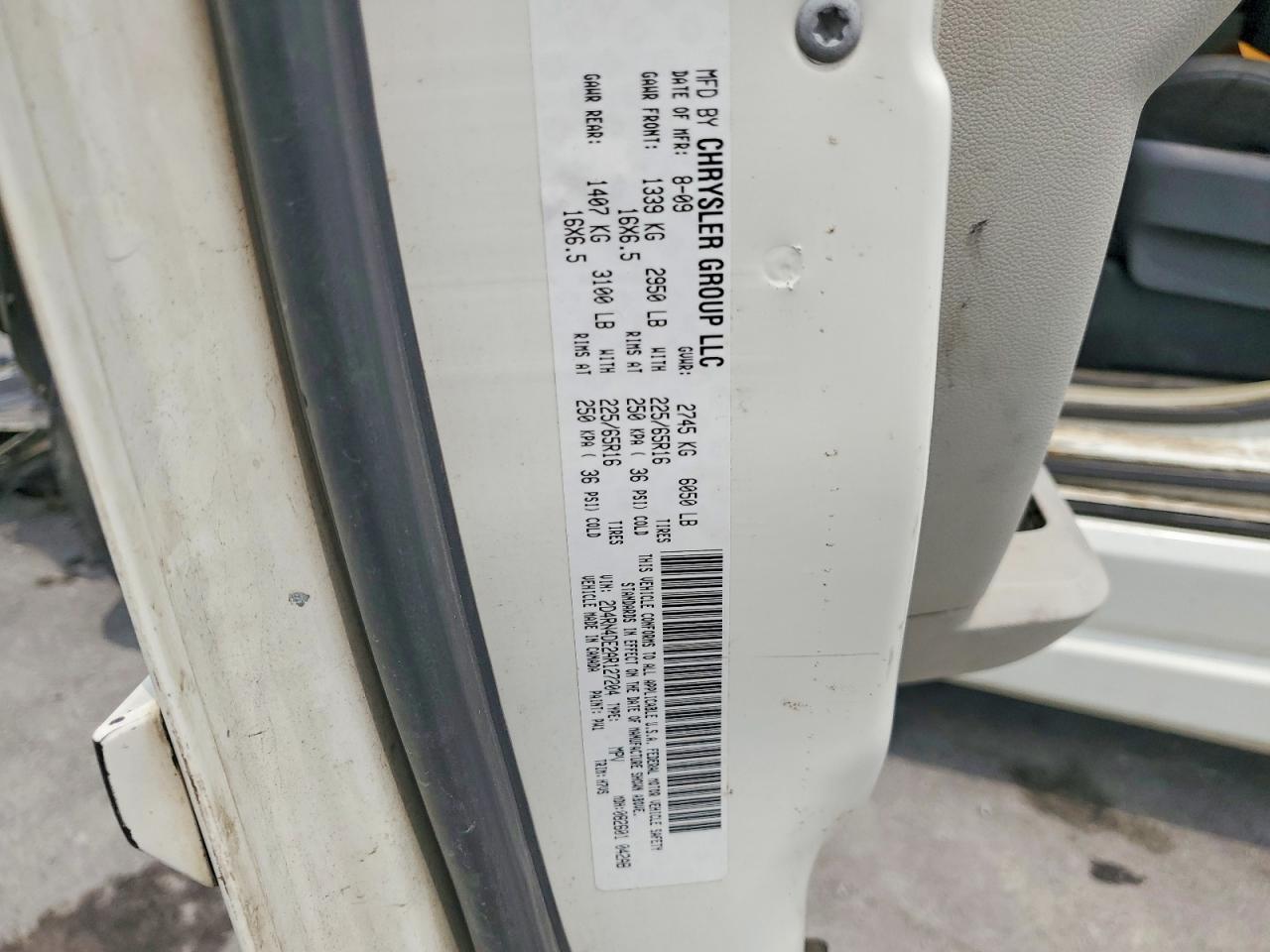 2010 Dodge Grand Caravan Se White vin: 2D4RN4DE2AR127204