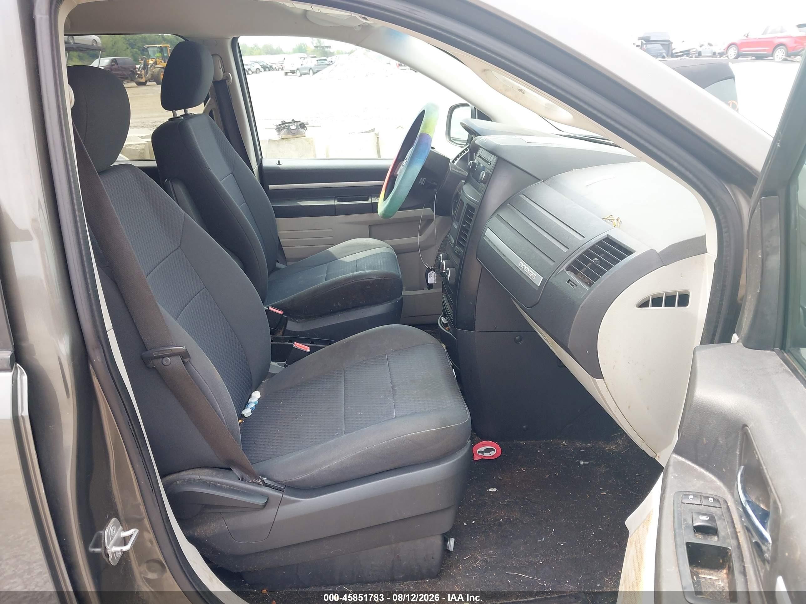2010 Dodge Grand Caravan Se Gray vin: 2D4RN4DE2AR204721
