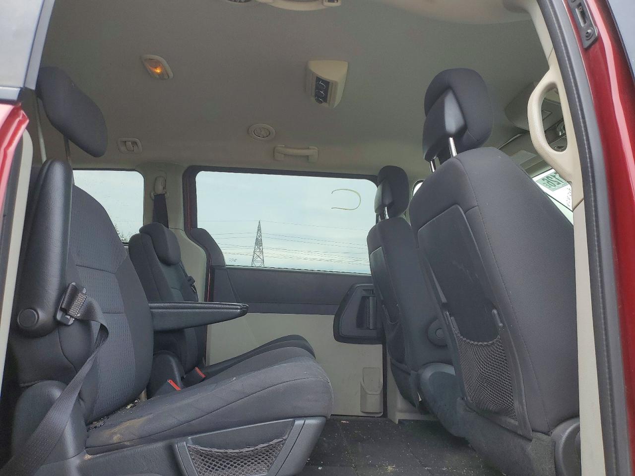 2010 Dodge Grand Caravan Se Red vin: 2D4RN4DE2AR471213