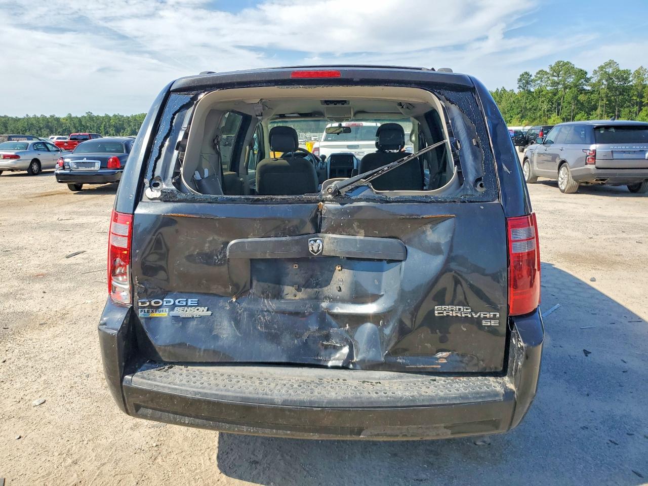 2010 Dodge Caravan Black vin: 2D4RN4DE2AR477397