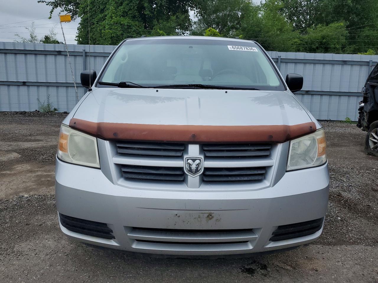 2010 Dodge Grand Caravan Se Silver vin: 2D4RN4DE3AR111092