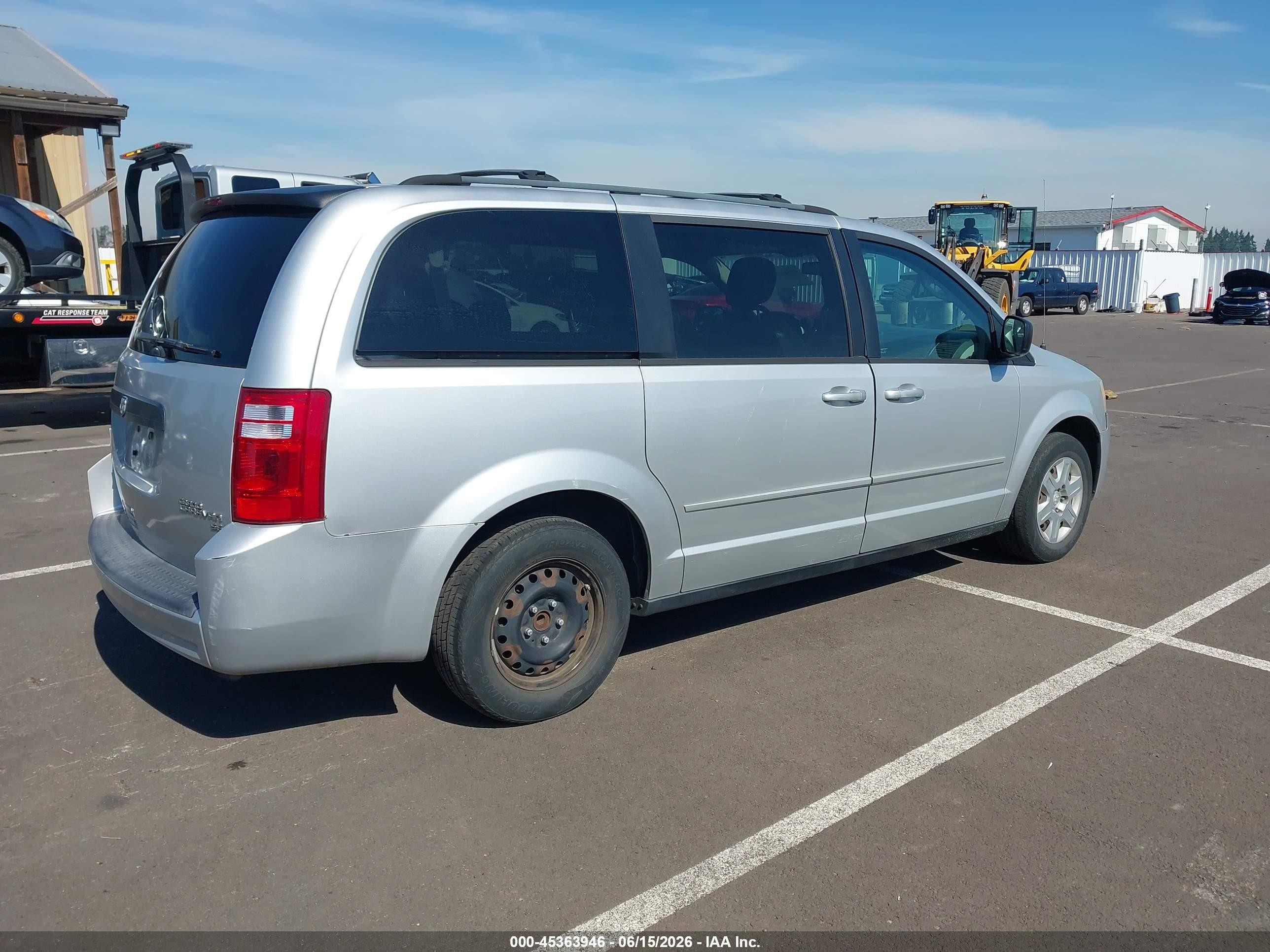 2010 Dodge Grand Caravan Se Silver vin: 2D4RN4DE4AR160852
