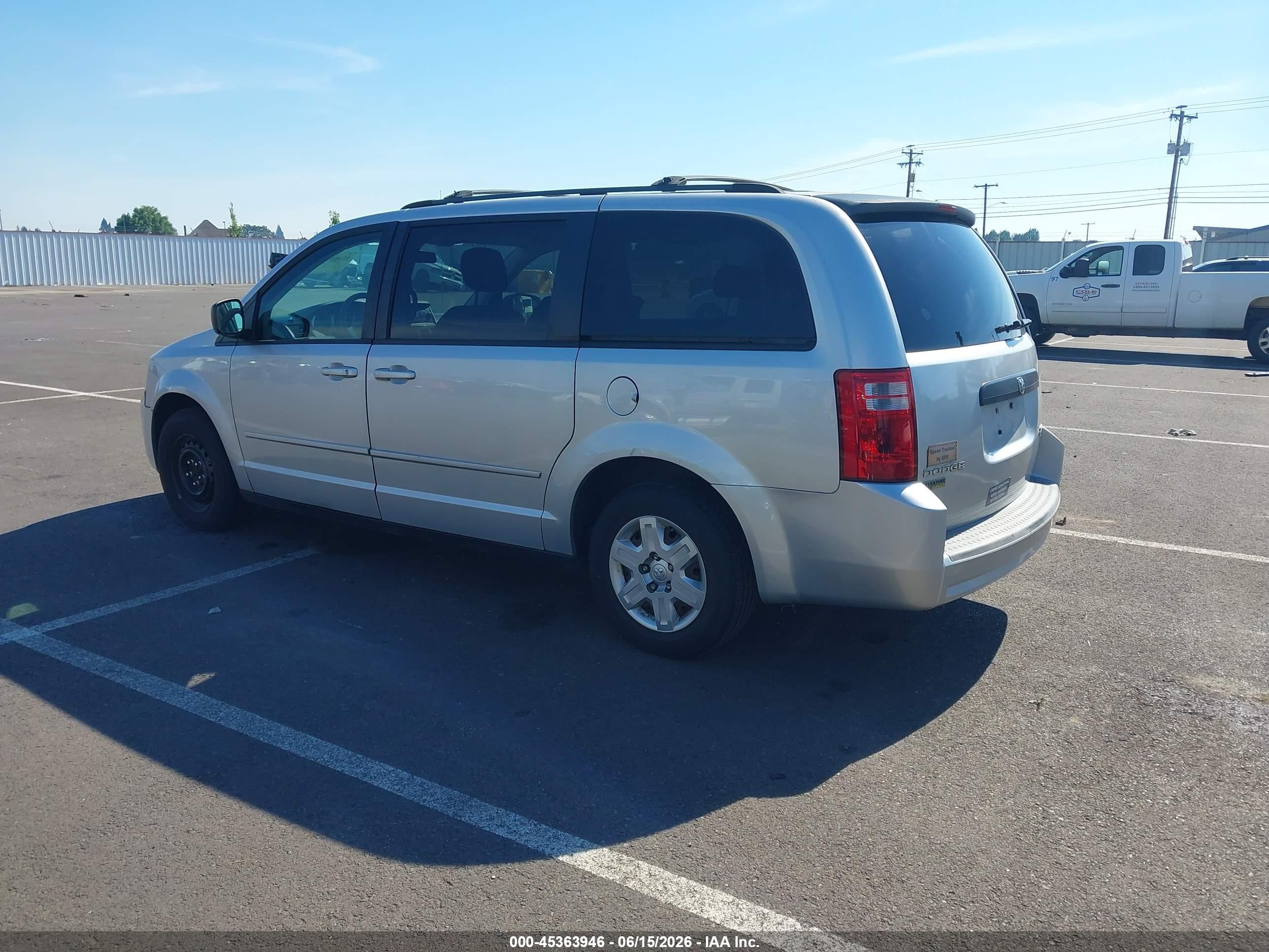 2010 Dodge Grand Caravan Se Silver vin: 2D4RN4DE4AR160852