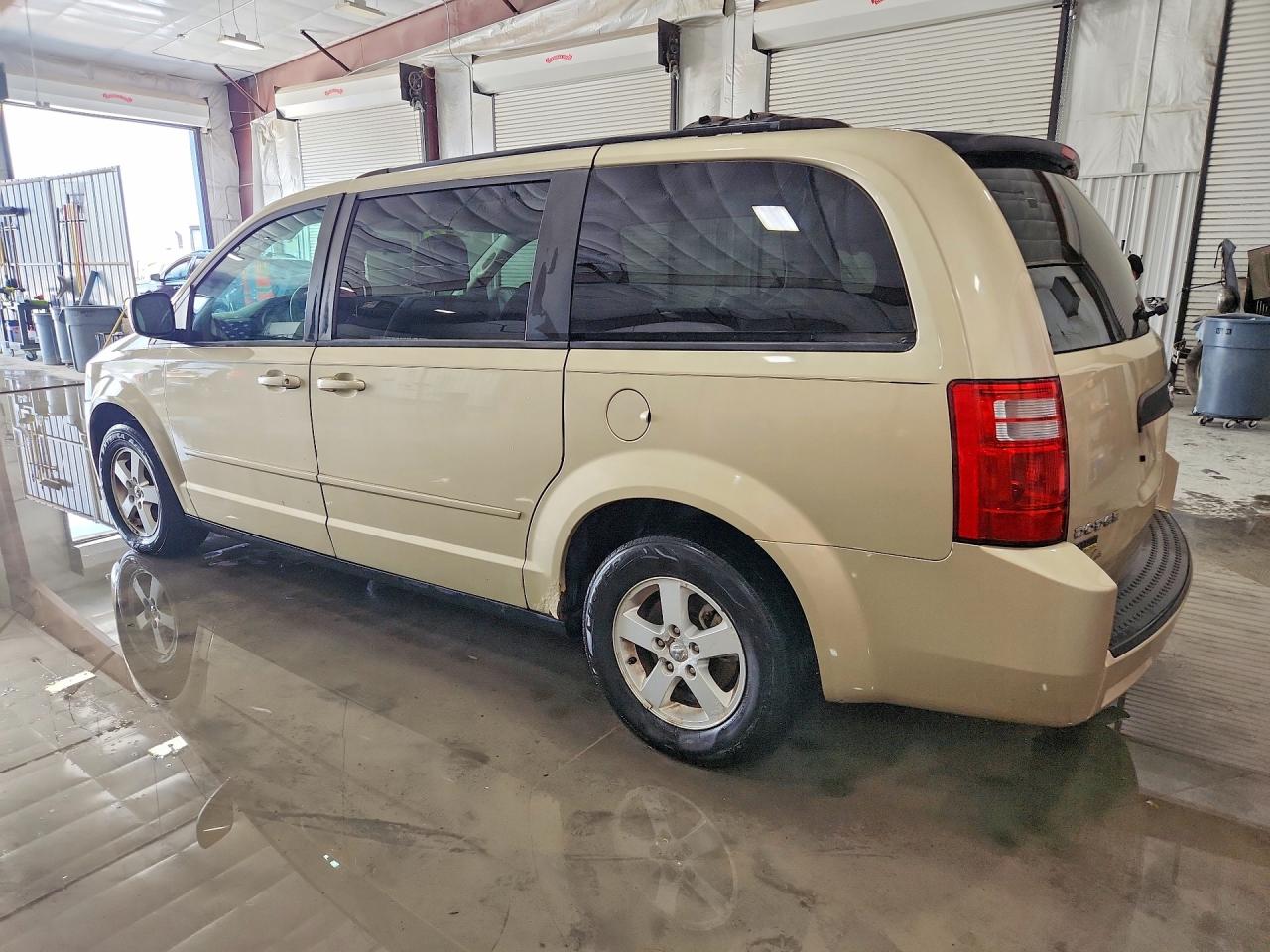 2010 Dodge Grand Caravan Se Gold vin: 2D4RN4DE4AR216644