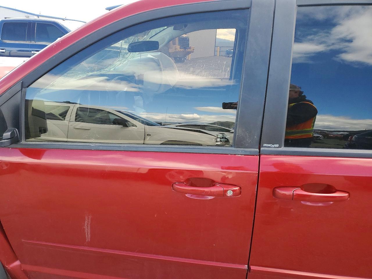 2010 Dodge Grand Caravan Se Red vin: 2D4RN4DE4AR223576