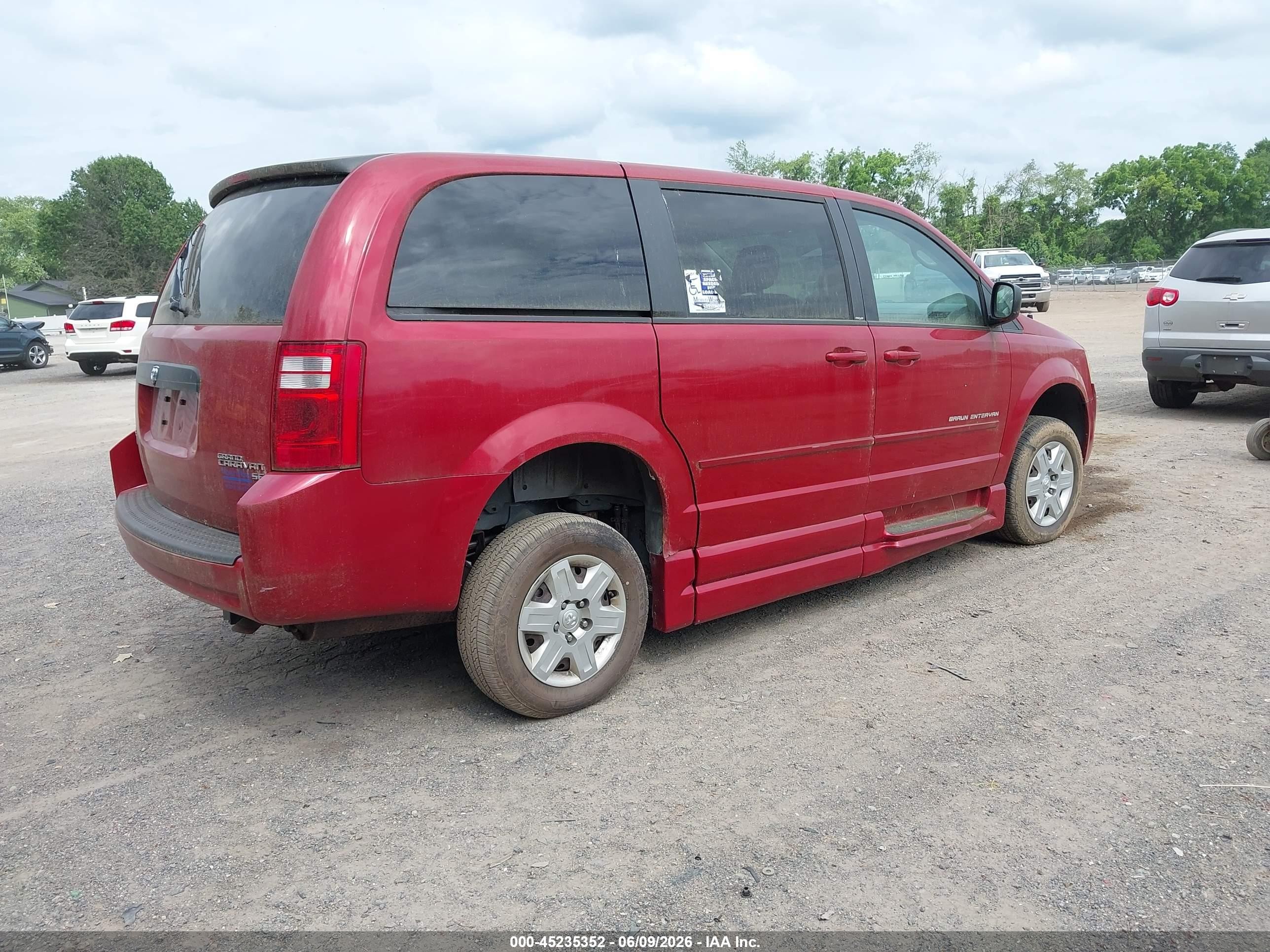 2010 Dodge Grand Caravan Se Red vin: 2D4RN4DE4AR248770