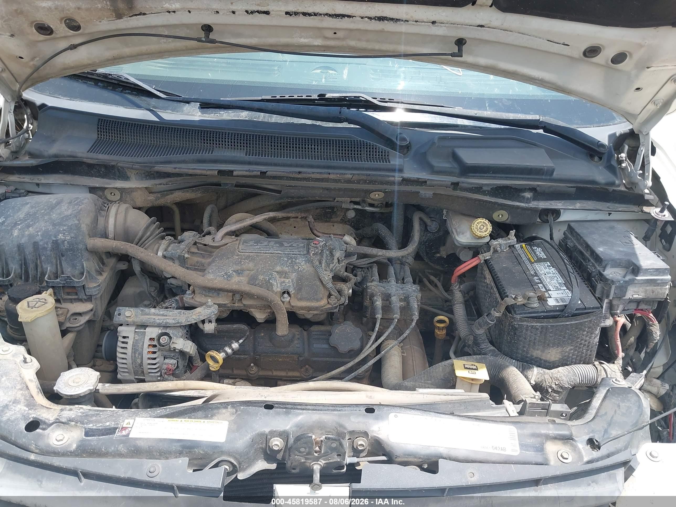 2010 Dodge Grand Caravan Se White vin: 2D4RN4DE4AR269537