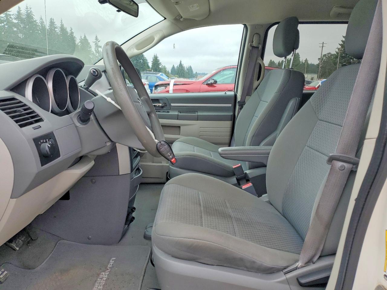 2010 Dodge Grand Caravan Se White vin: 2D4RN4DE4AR335147
