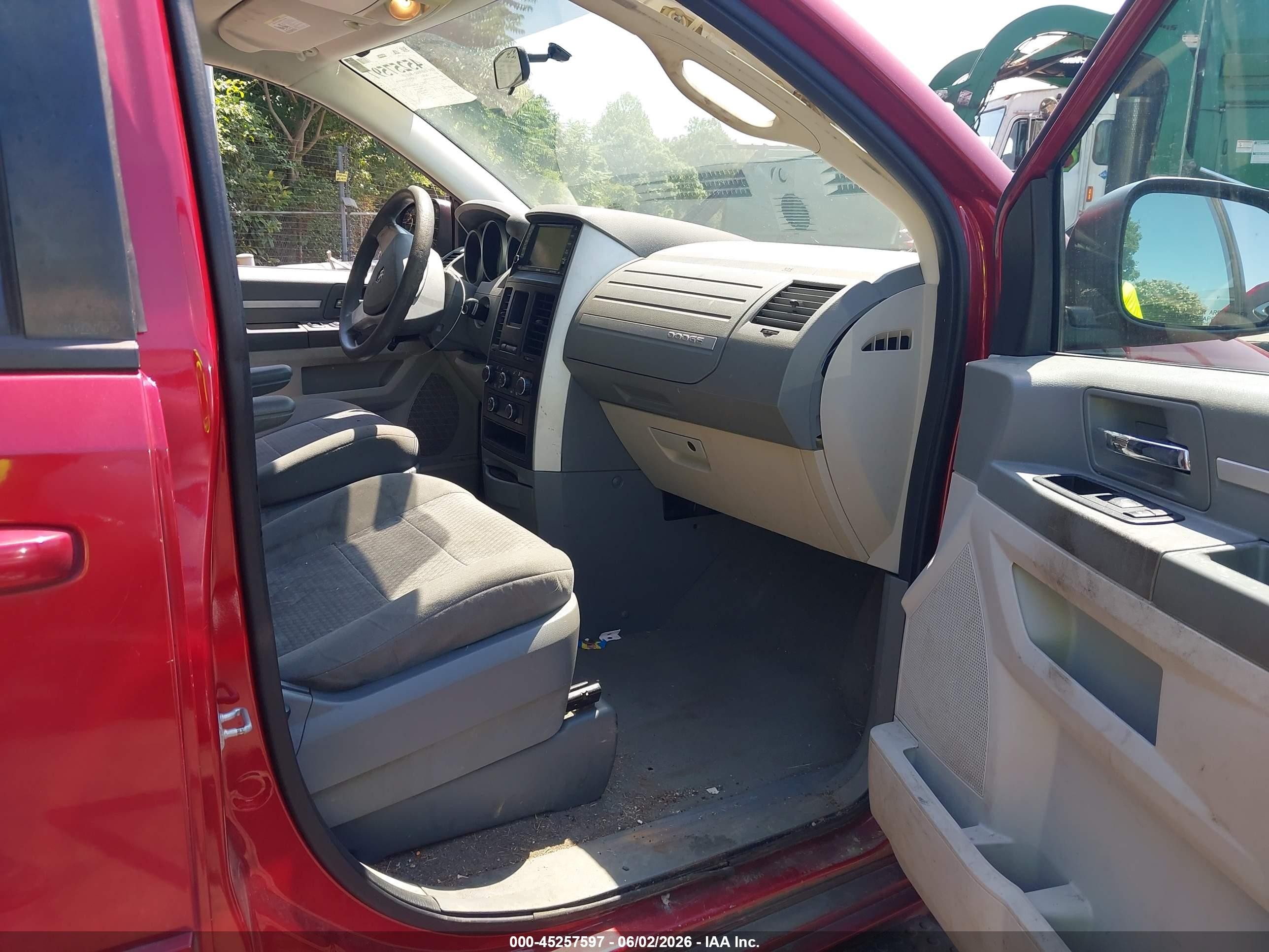 2010 Dodge Grand Caravan Se Red vin: 2D4RN4DE5AR147446
