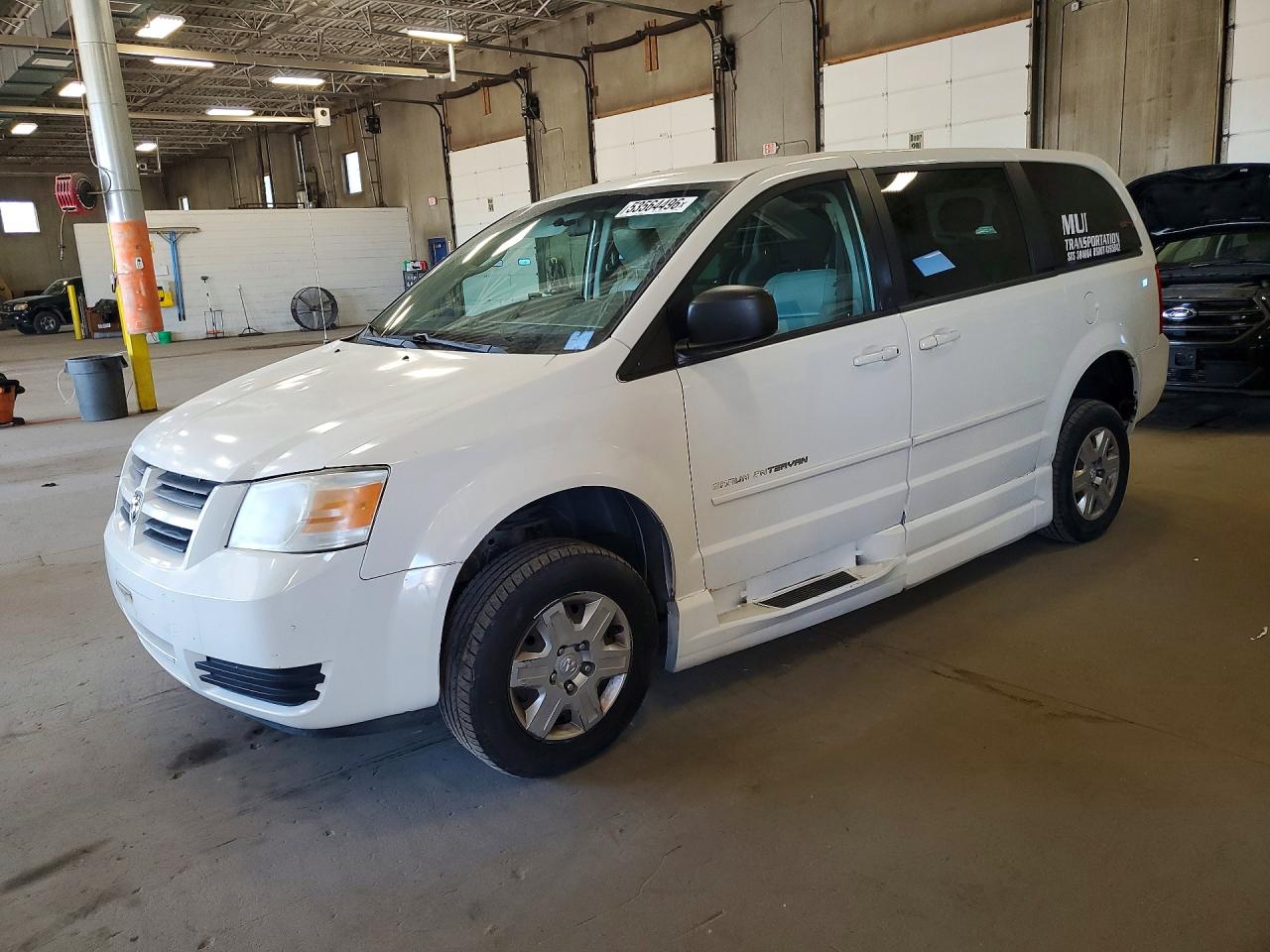 2010 Dodge Grand Caravan Se White vin: 2D4RN4DE5AR167664