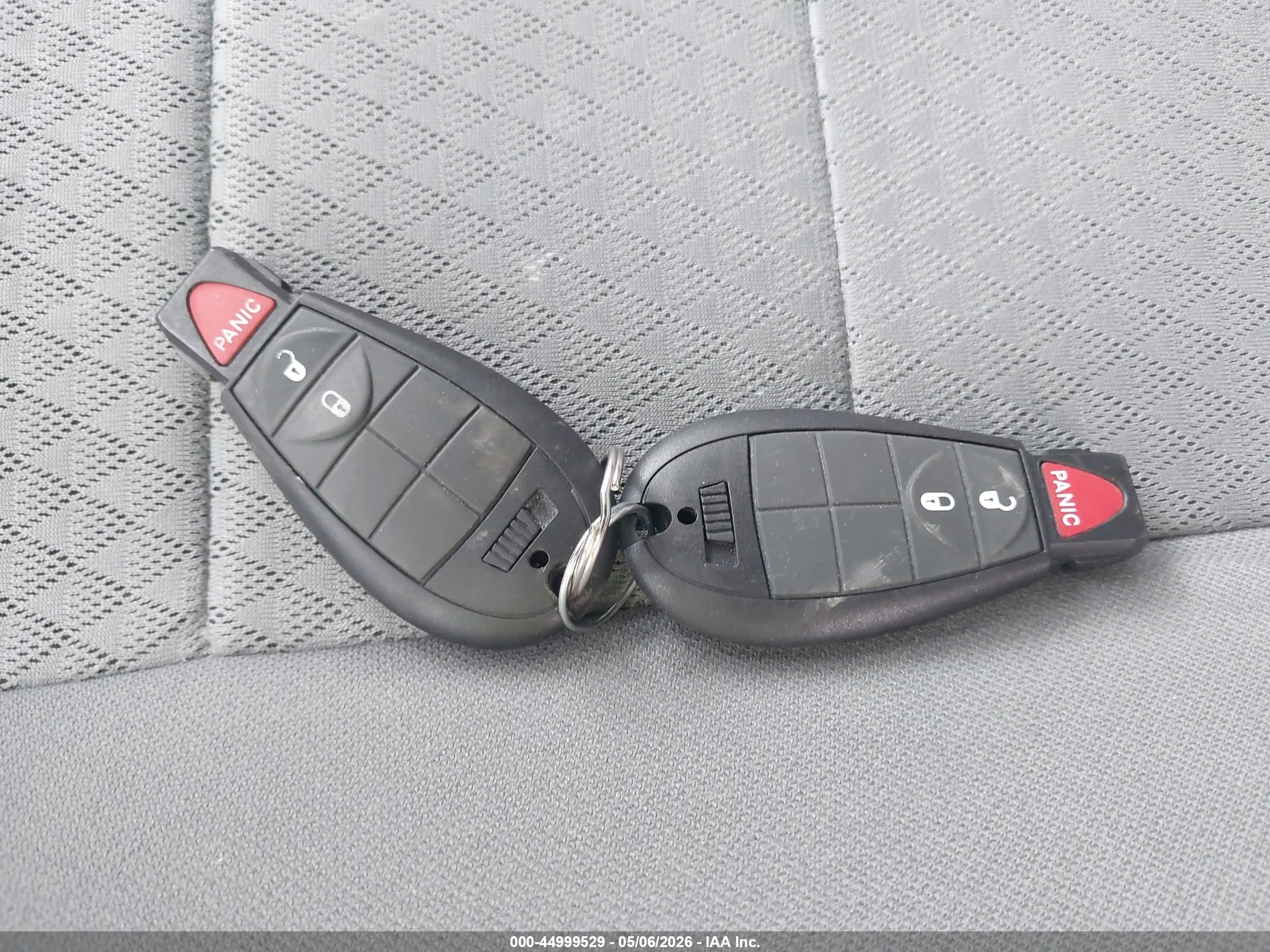 2010 Dodge Grand Caravan Se Red vin: 2D4RN4DE5AR179314
