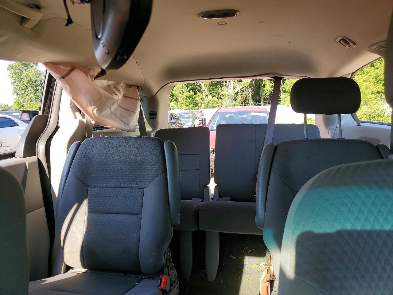 2010 Dodge Grand Caravan Se Black vin: 2D4RN4DE5AR263374