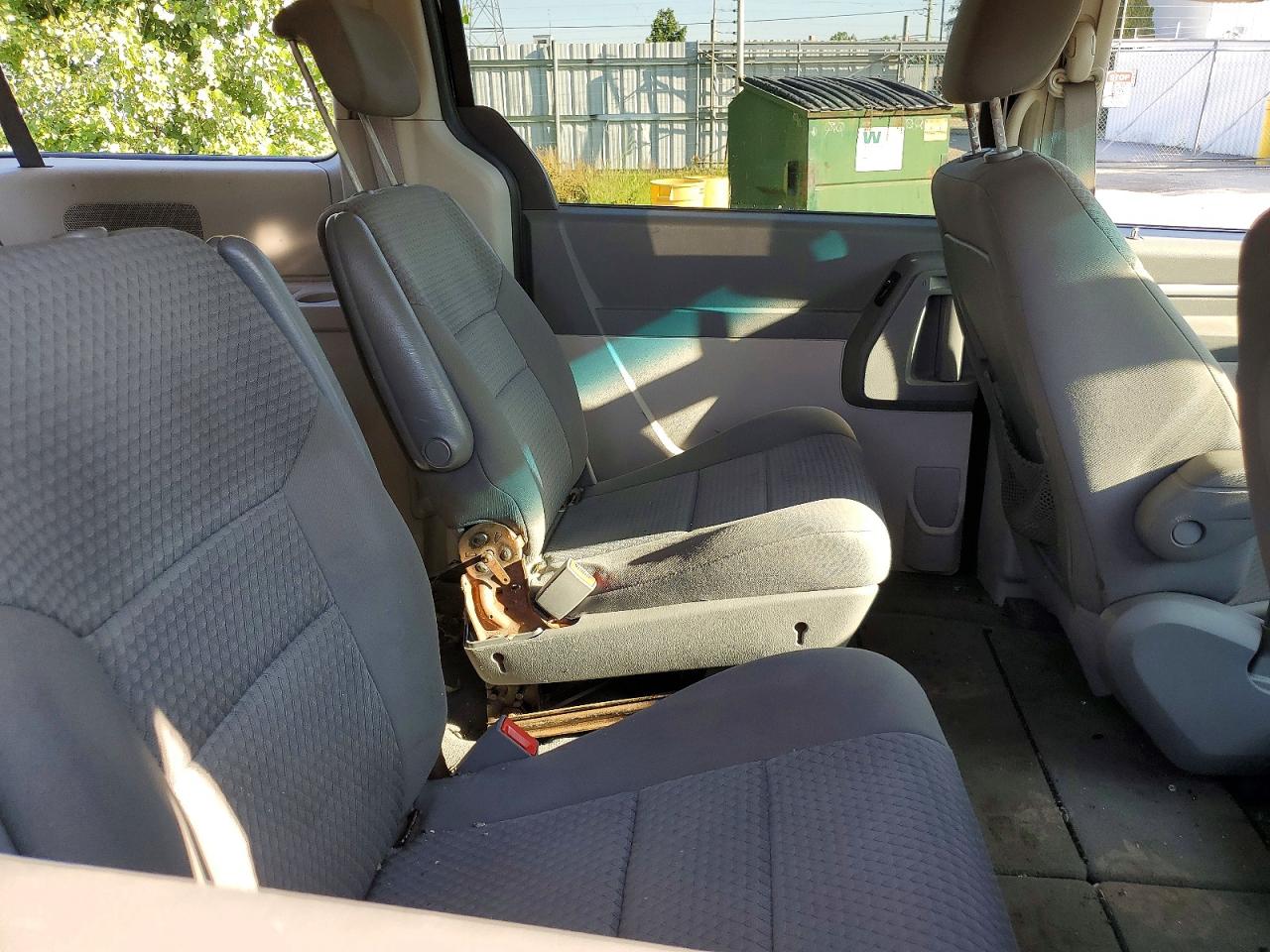 2010 Dodge Grand Caravan Se Black vin: 2D4RN4DE5AR263374