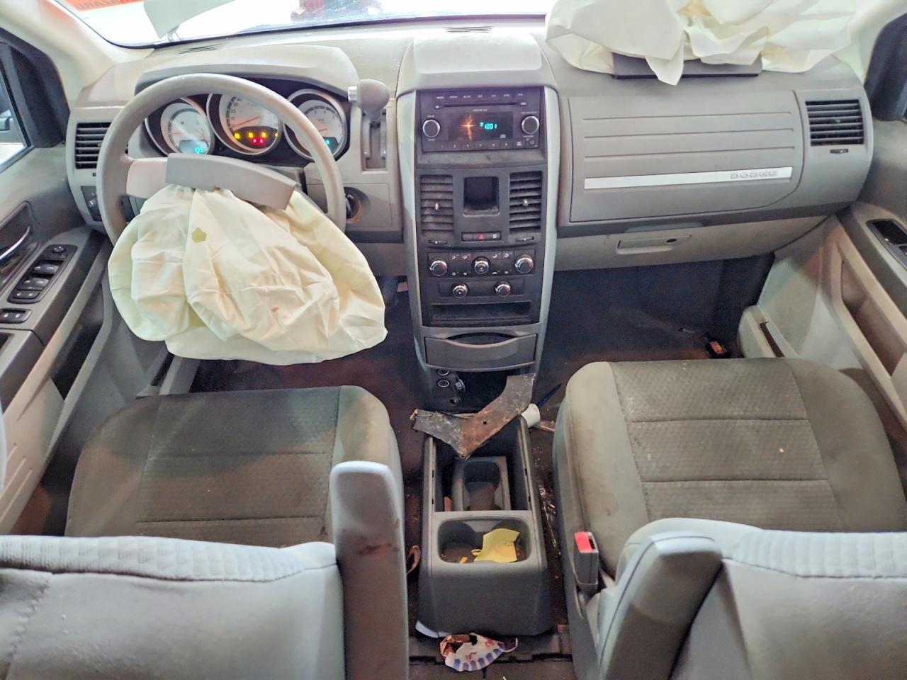 2010 Dodge Grand Caravan Se White vin: 2D4RN4DE5AR265044