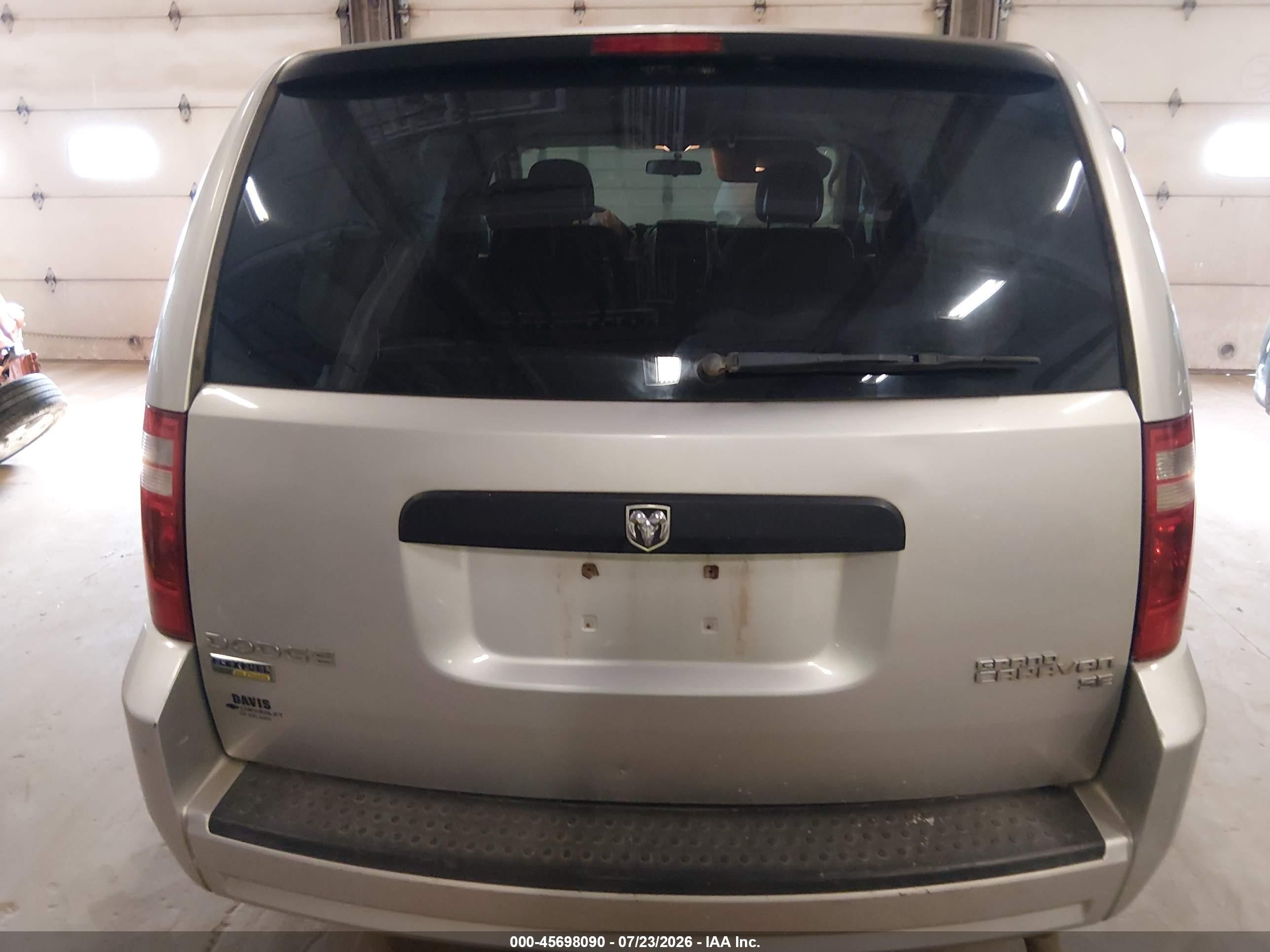 2010 Dodge Grand Caravan Se Silver vin: 2D4RN4DE5AR277923