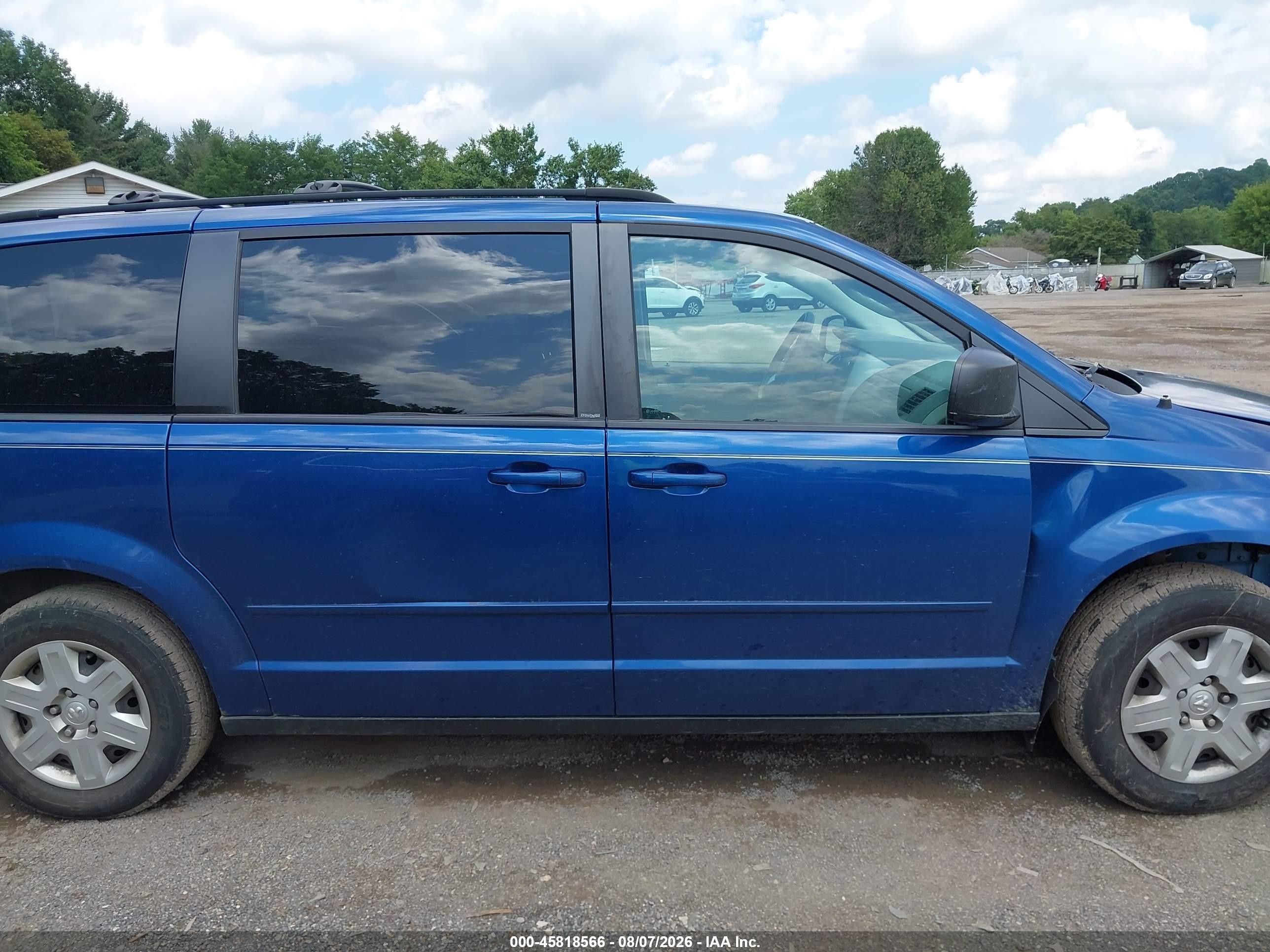 2010 Dodge Grand Caravan Se Blue vin: 2D4RN4DE5AR440148