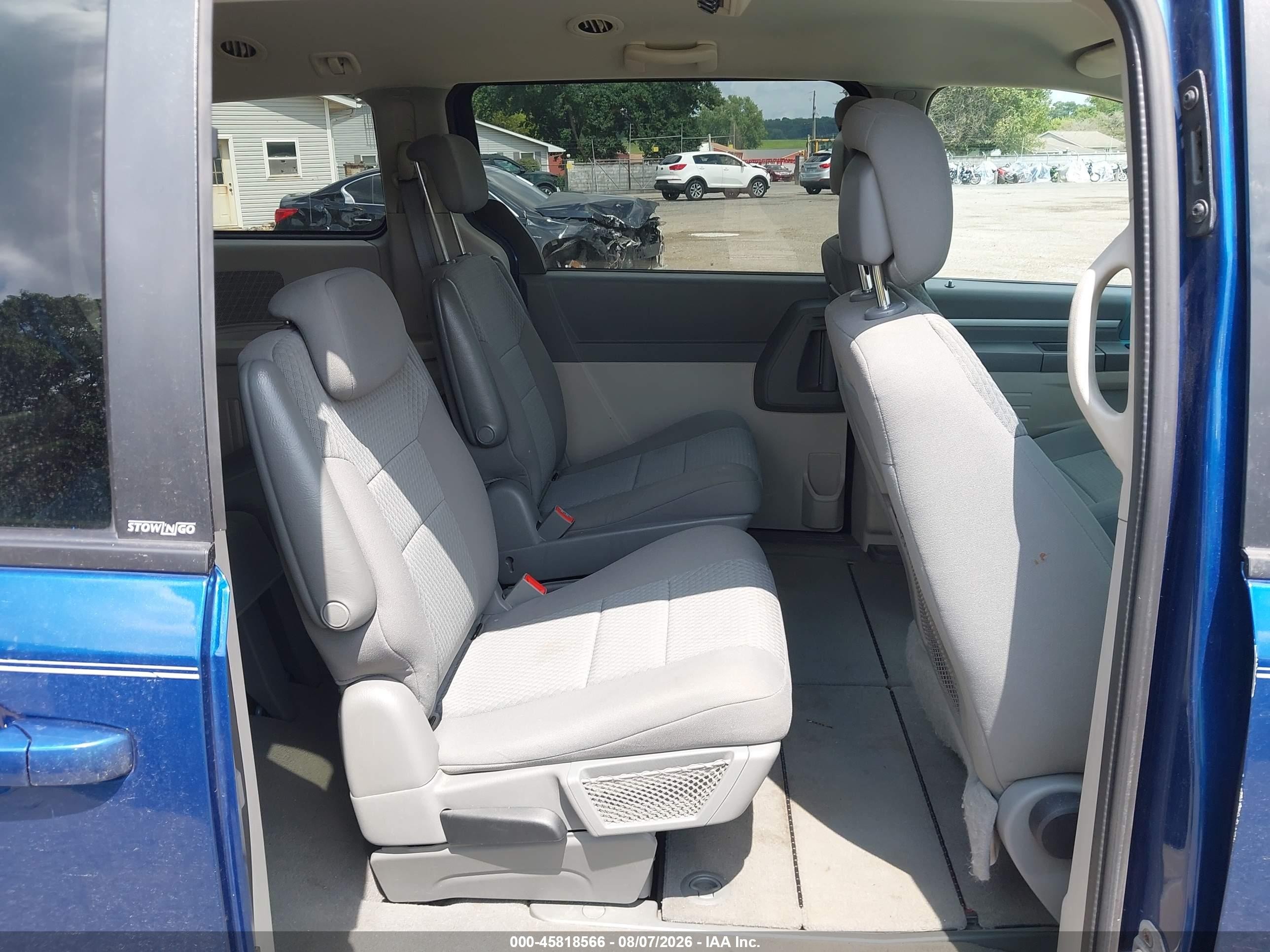 2010 Dodge Grand Caravan Se Blue vin: 2D4RN4DE5AR440148