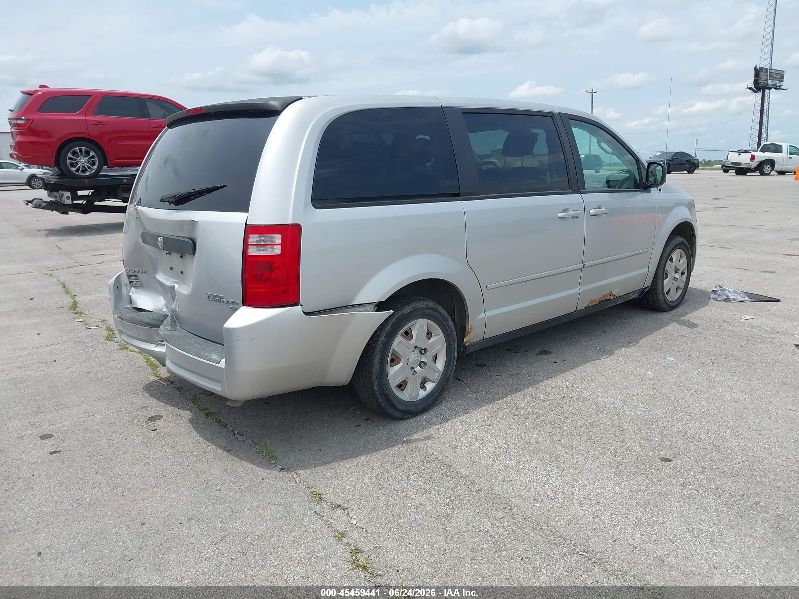 2010 Dodge Grand Caravan Se Silver vin: 2D4RN4DE6AR145799