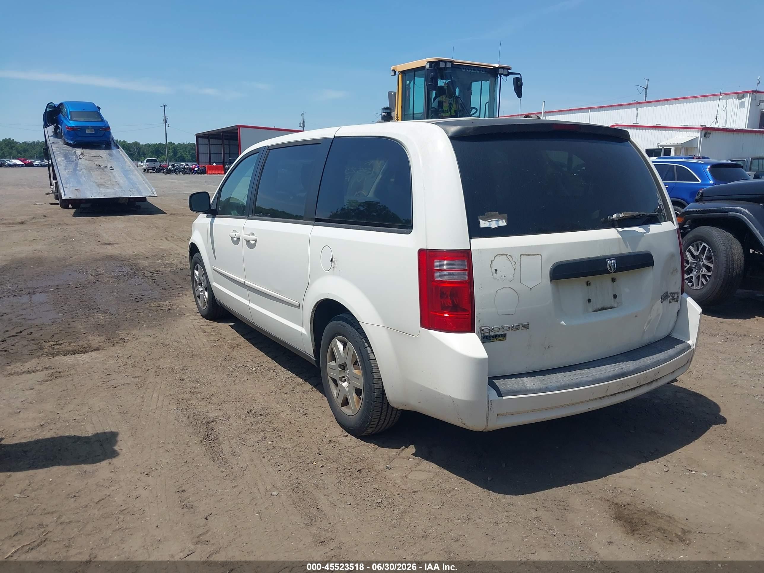 2010 Dodge Grand Caravan Se White vin: 2D4RN4DE6AR171237