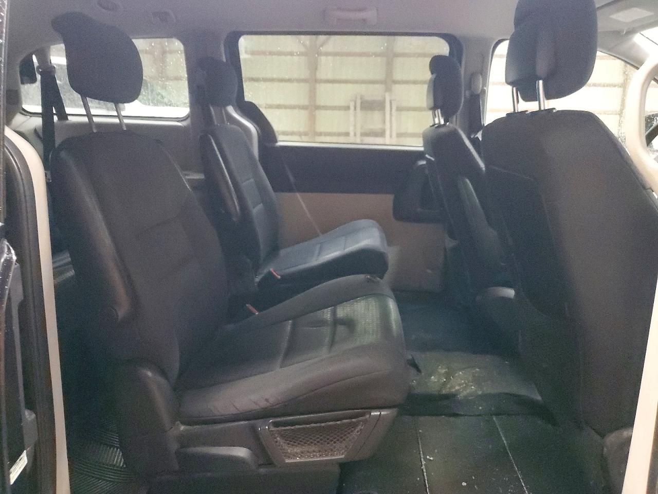2010 Dodge Grand Caravan Se Black vin: 2D4RN4DE6AR306300