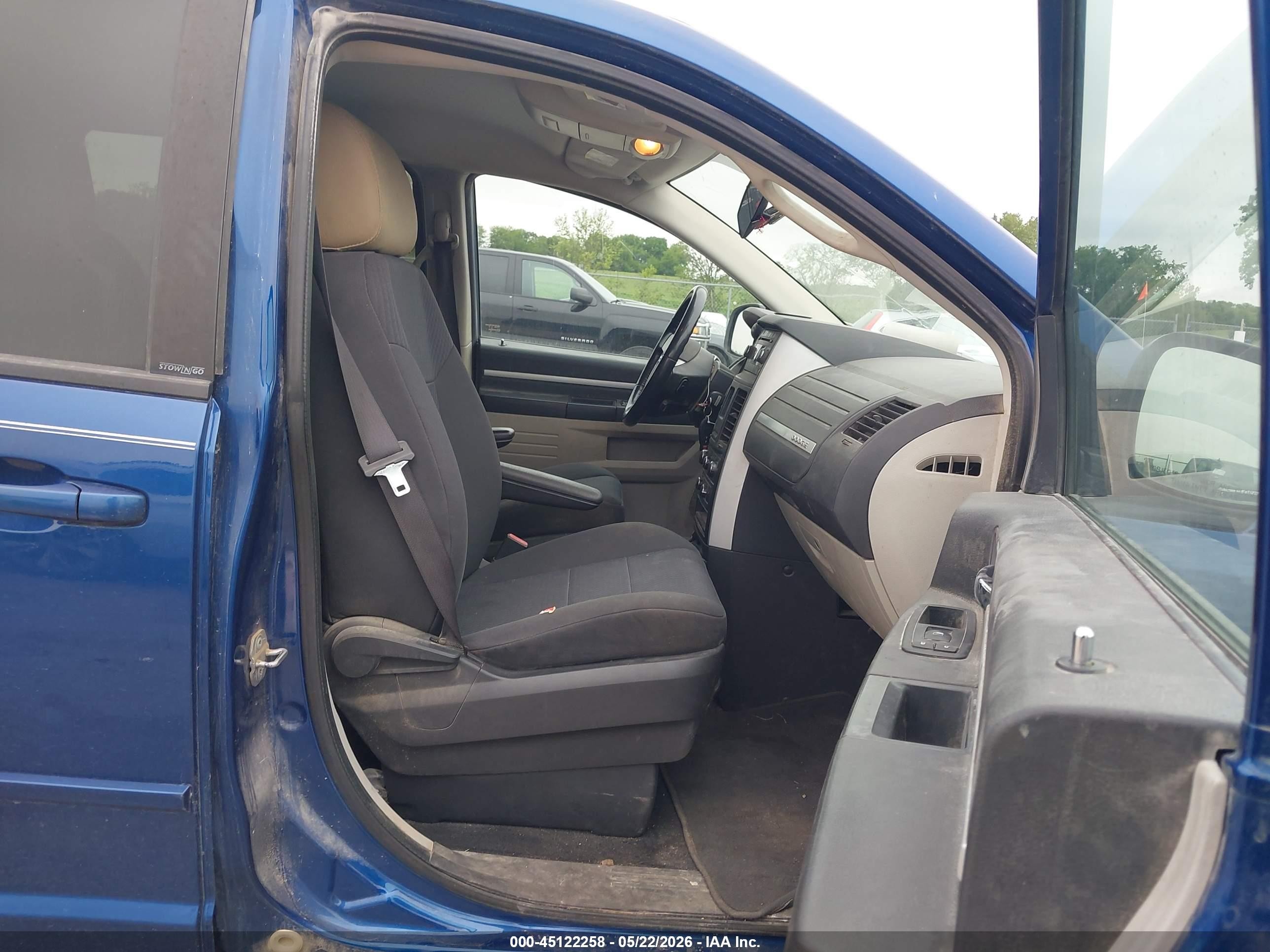 2010 Dodge Grand Caravan Se Blue vin: 2D4RN4DE7AR106123