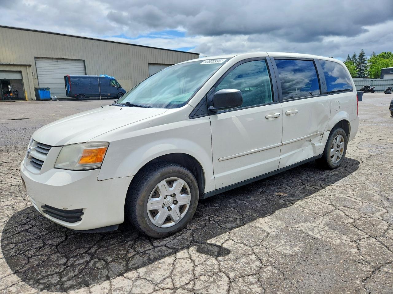 2010 Dodge Grand Caravan Se White vin: 2D4RN4DE7AR179332