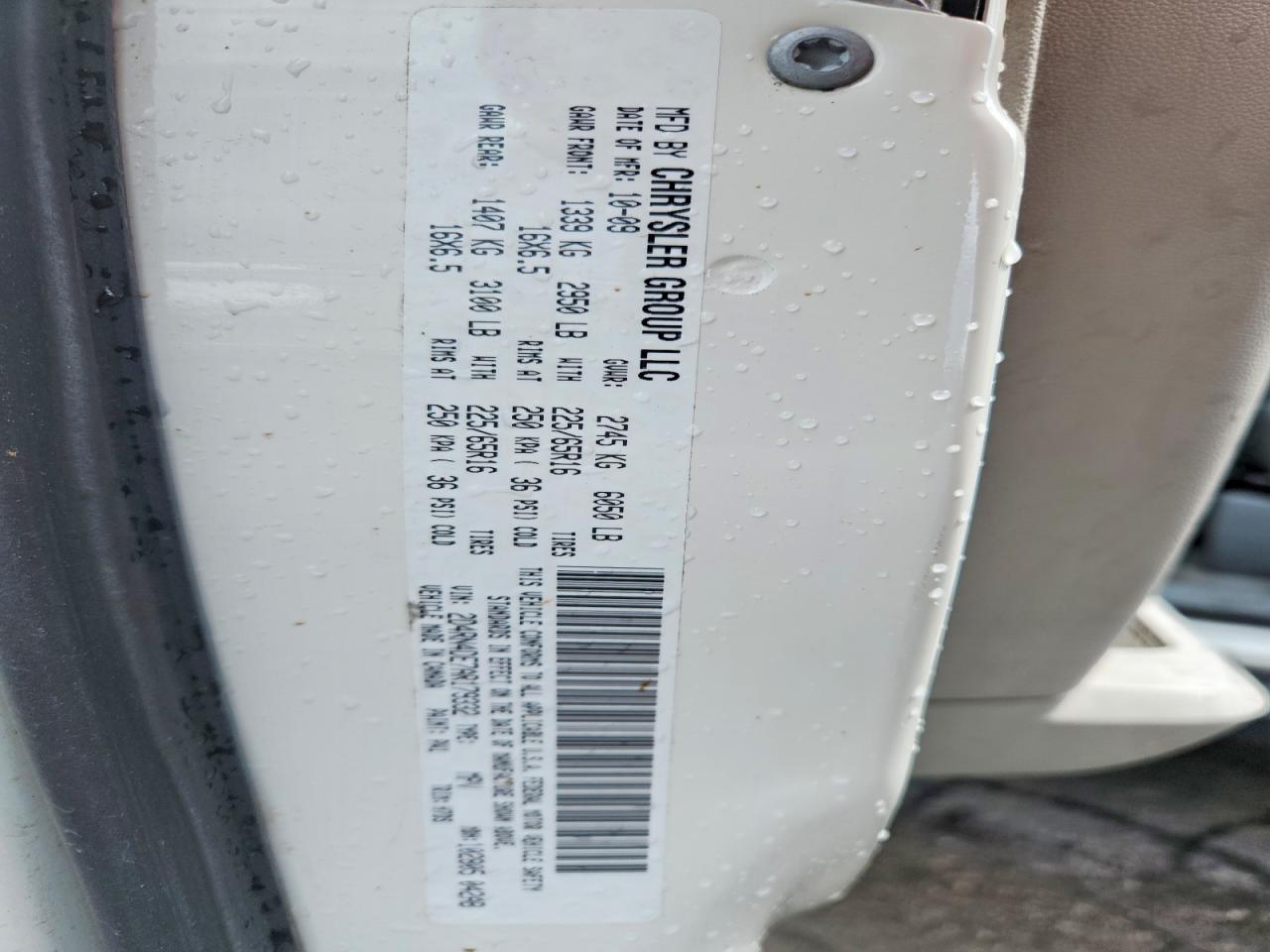 2010 Dodge Grand Caravan Se White vin: 2D4RN4DE7AR179332