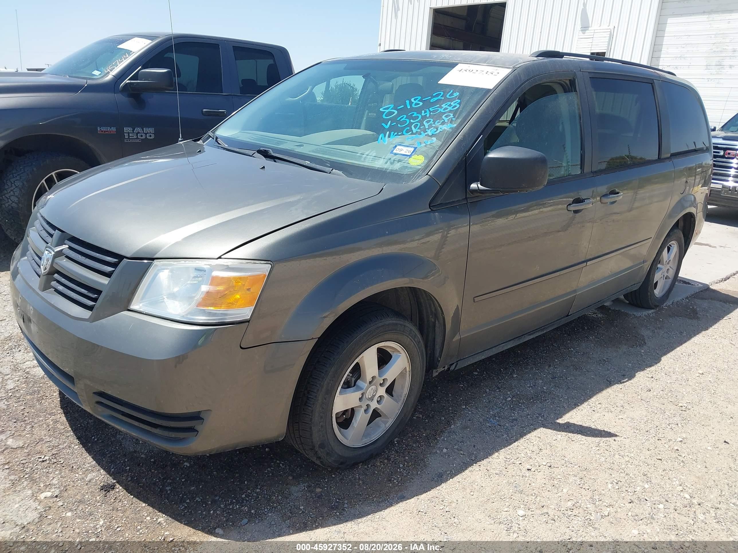 2010 Dodge Grand Caravan Se Gray vin: 2D4RN4DE7AR334588