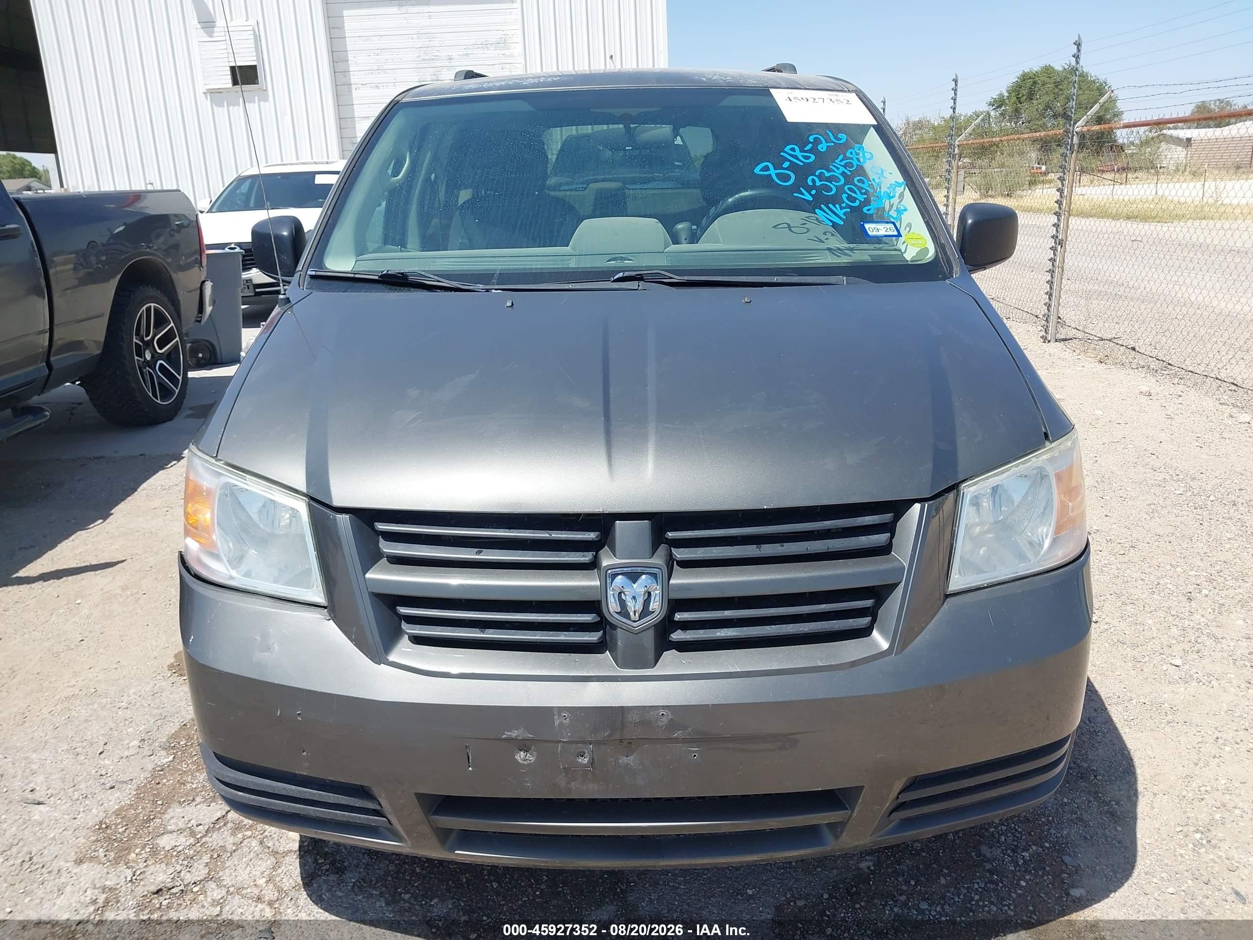 2010 Dodge Grand Caravan Se Gray vin: 2D4RN4DE7AR334588