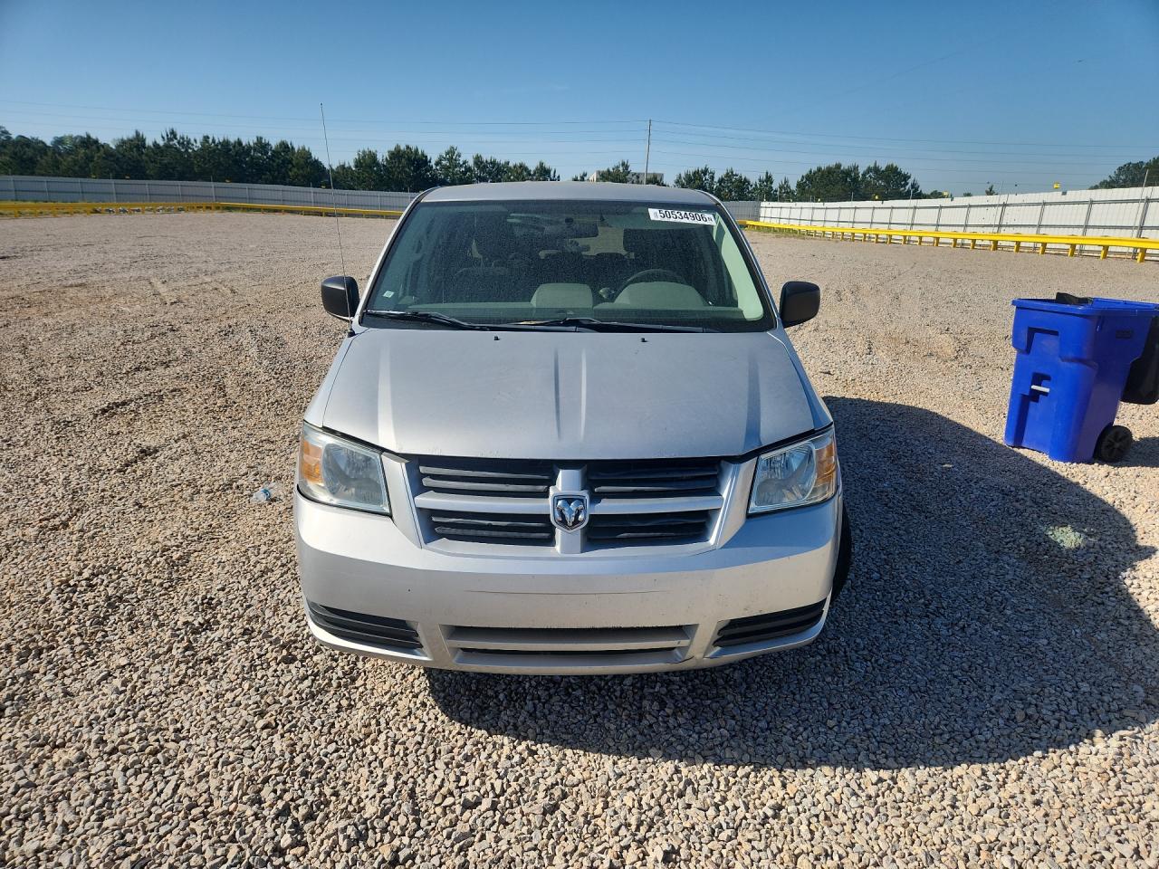 2010 Dodge Grand Caravan Se Silver vin: 2D4RN4DE8AR171238