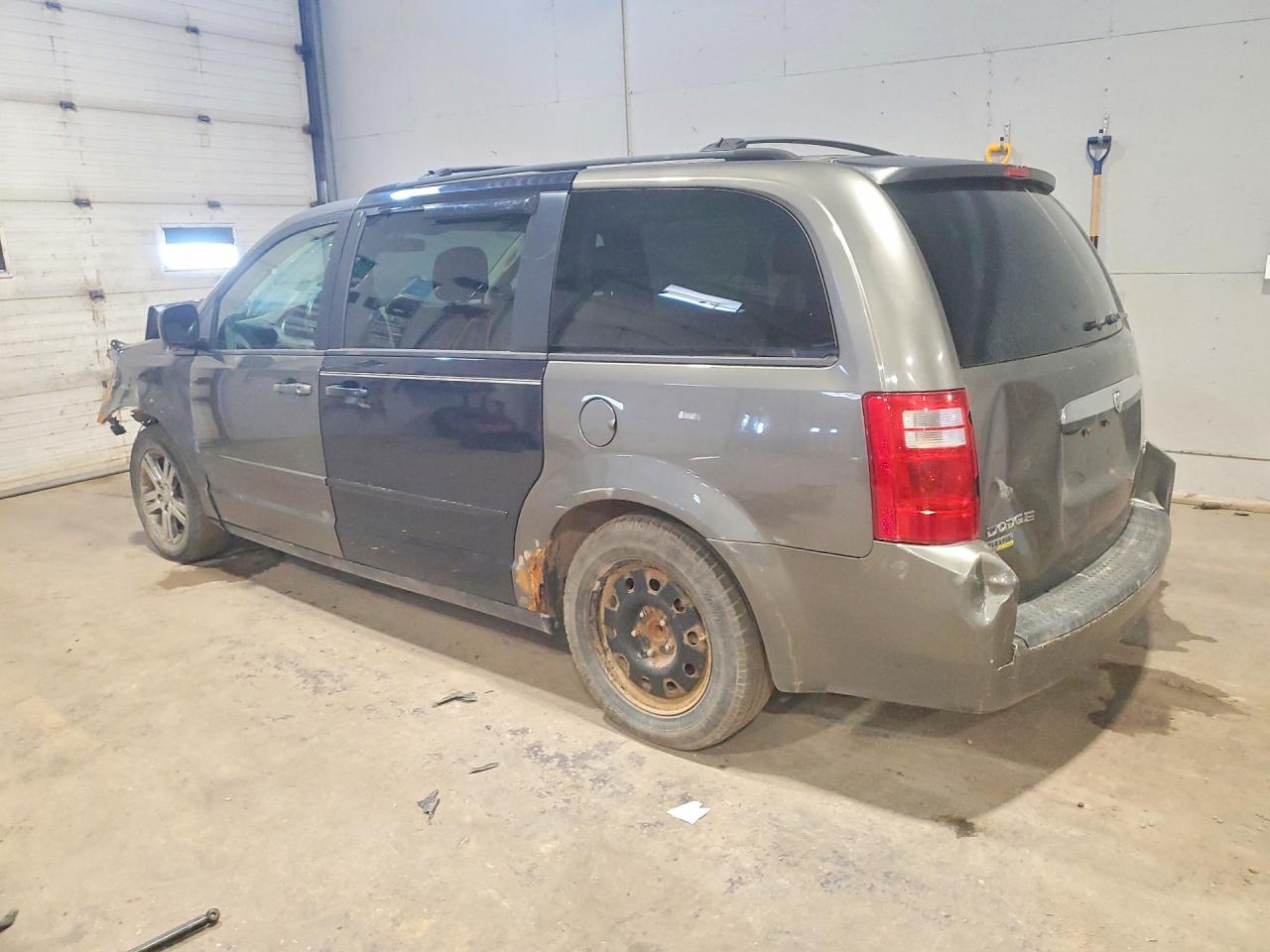 2010 Dodge Grand Caravan Se Black vin: 2D4RN4DE8AR276247