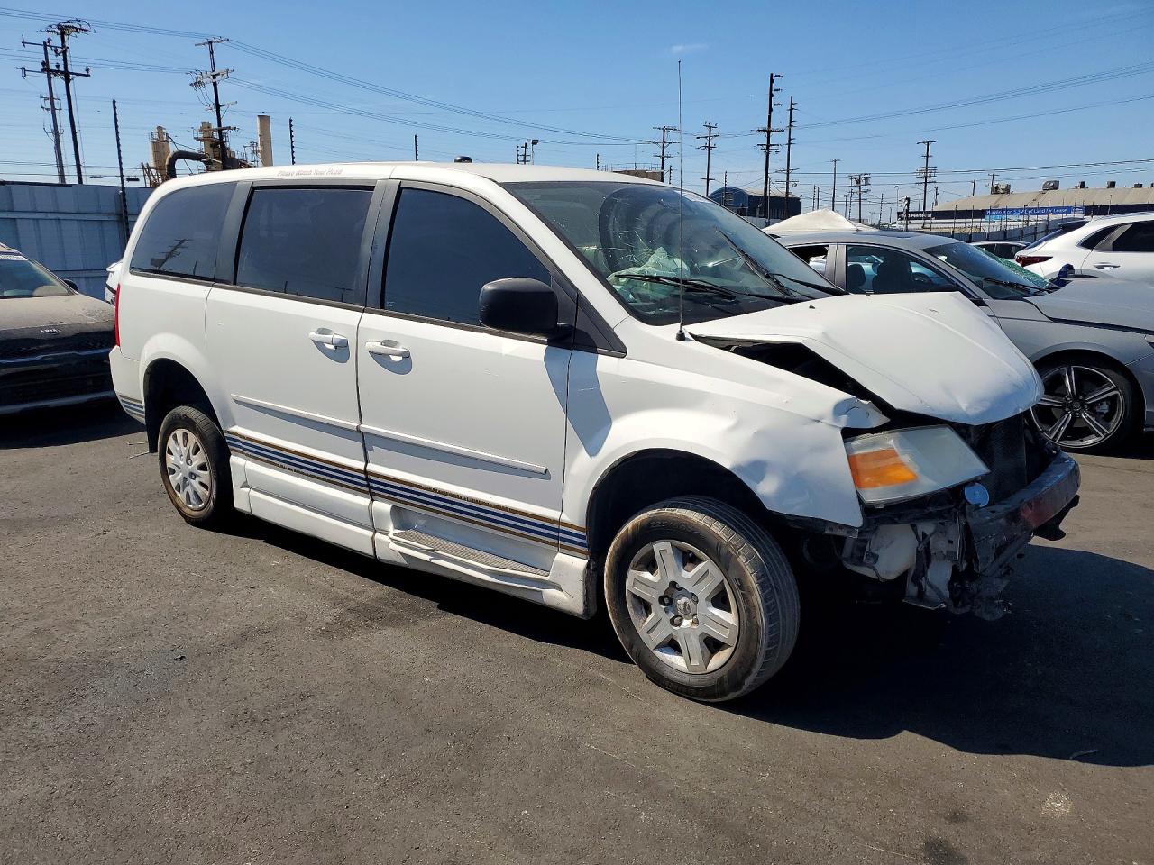2010 Dodge Grand Caravan Se White vin: 2D4RN4DE8AR282548