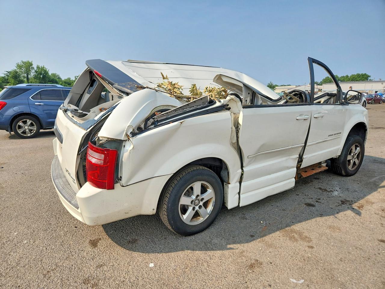 2010 Dodge Grand Caravan Se White vin: 2D4RN4DE8AR296966